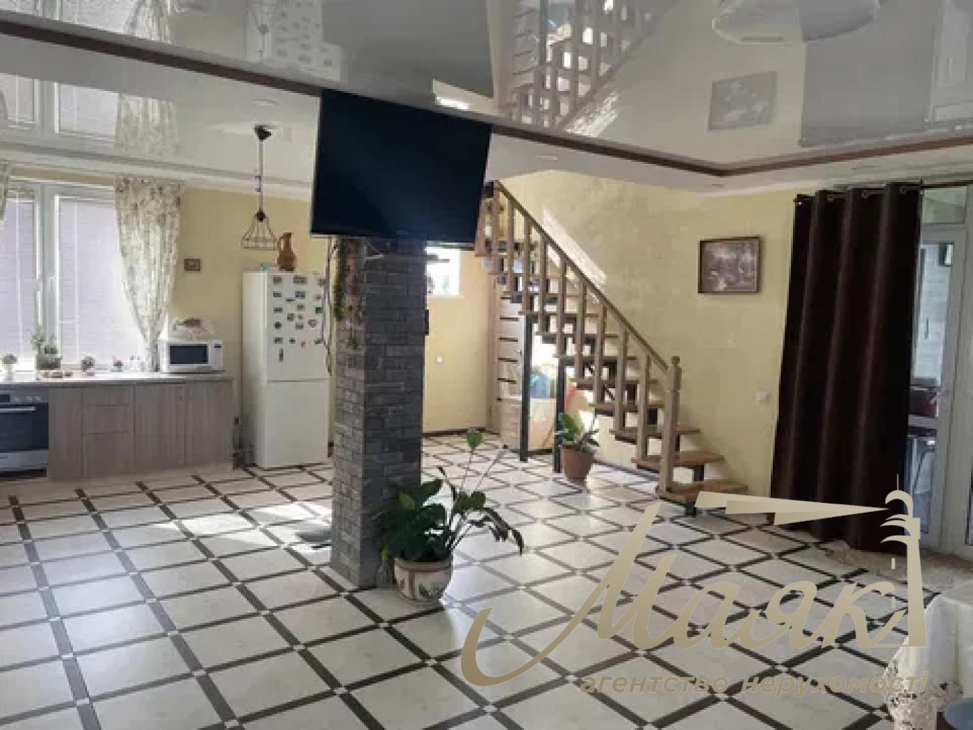 Продаж затишного будинку 100 кв.м. с. Велика Димерка. Передмістя Києва.