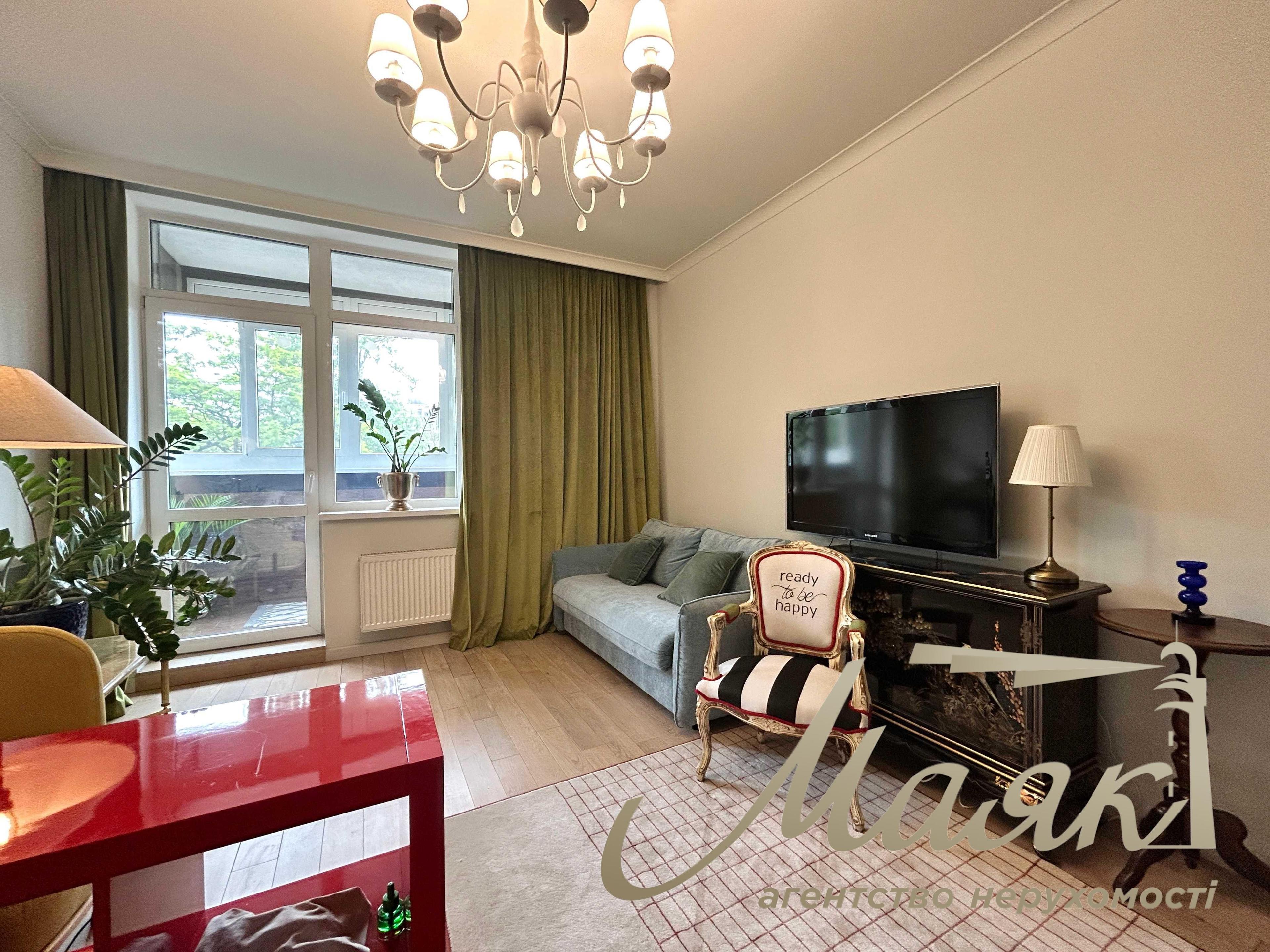 For sale 1k apartment 52m2 in LCD Novopecherskie Lipki, Dragomirova/Verkhoglyada 3, Pecherskiy district.