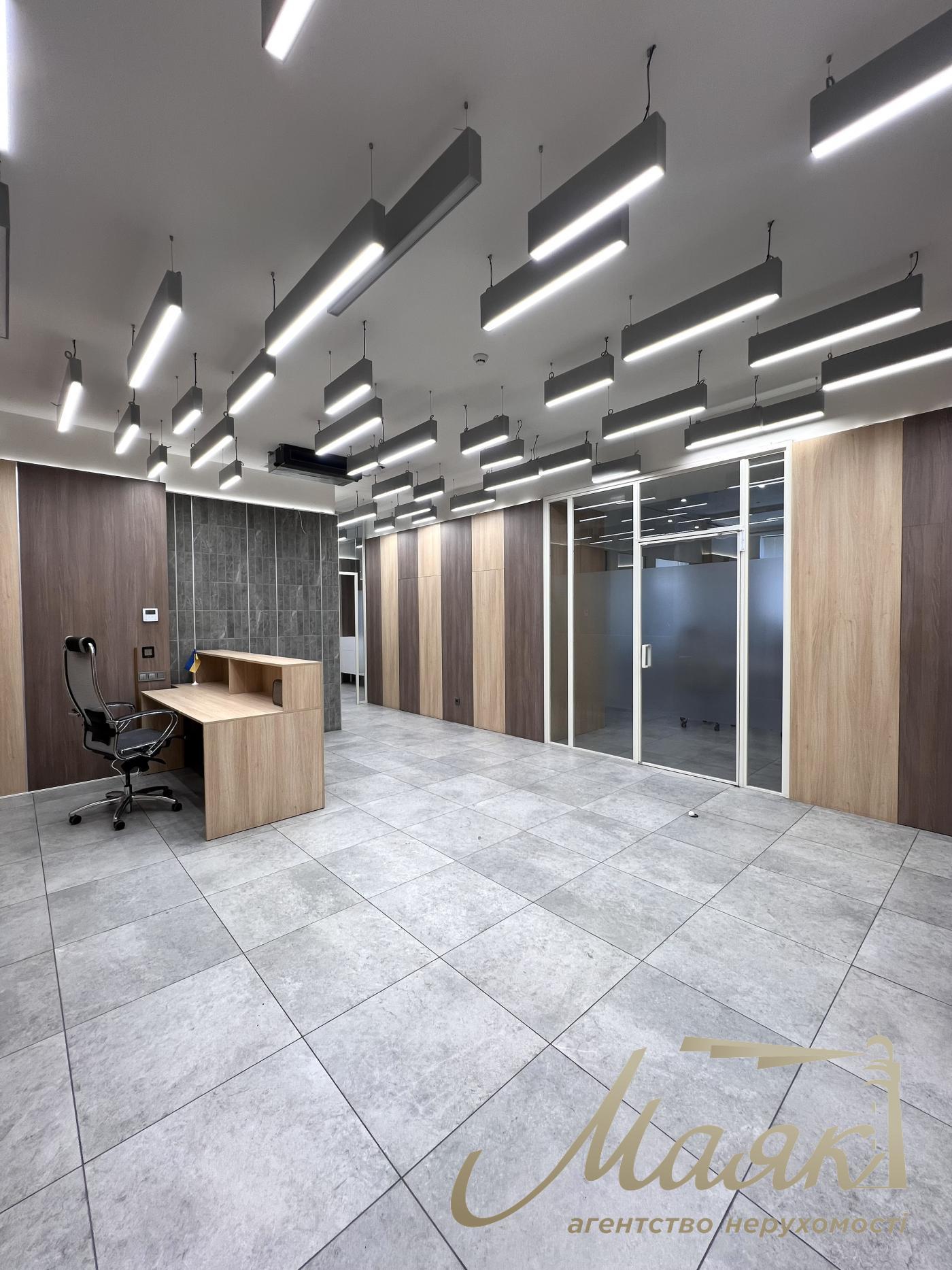Оренда офісу 250 кв.м в ЖК А52 вул. Січових Стрільців (Артема), 44-А
