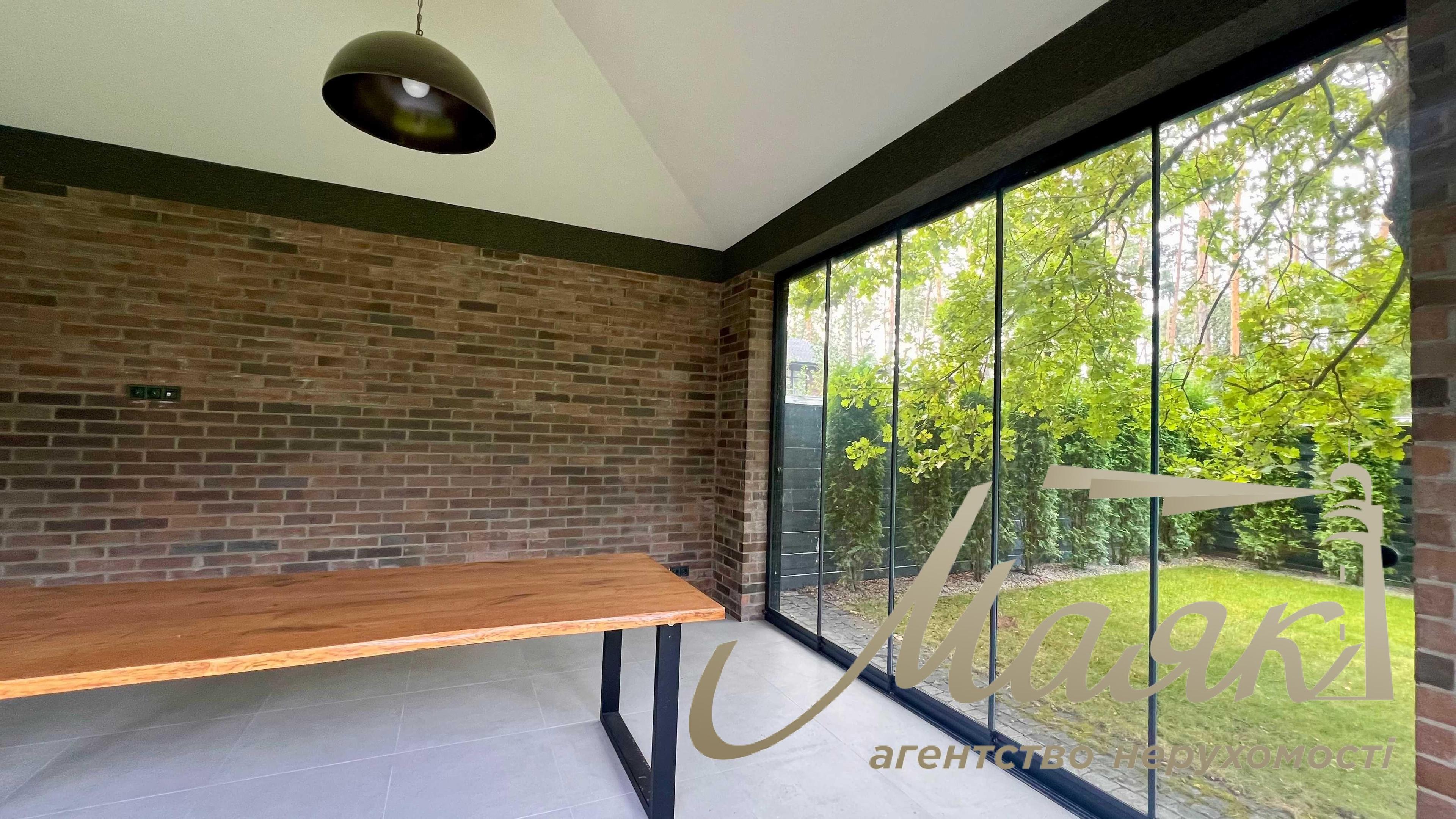 Продажа нового дома в невероятно живописном месте среди сосен, пгт Плюты, Киевская область, Обуховский район.