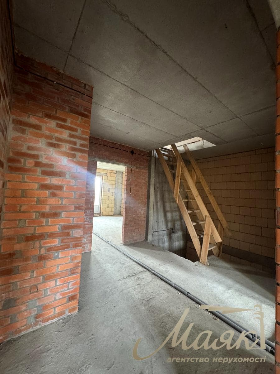 Продаж видового 3х поверхового таунхауса площею 270 м² у закритому комплексі "Італійський квартал", Оболонський район, Київ