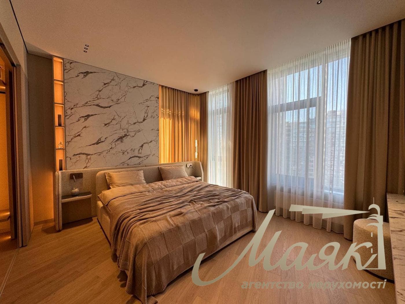 Продажа 3к квартиры, 103м2, Новопечерские Липки