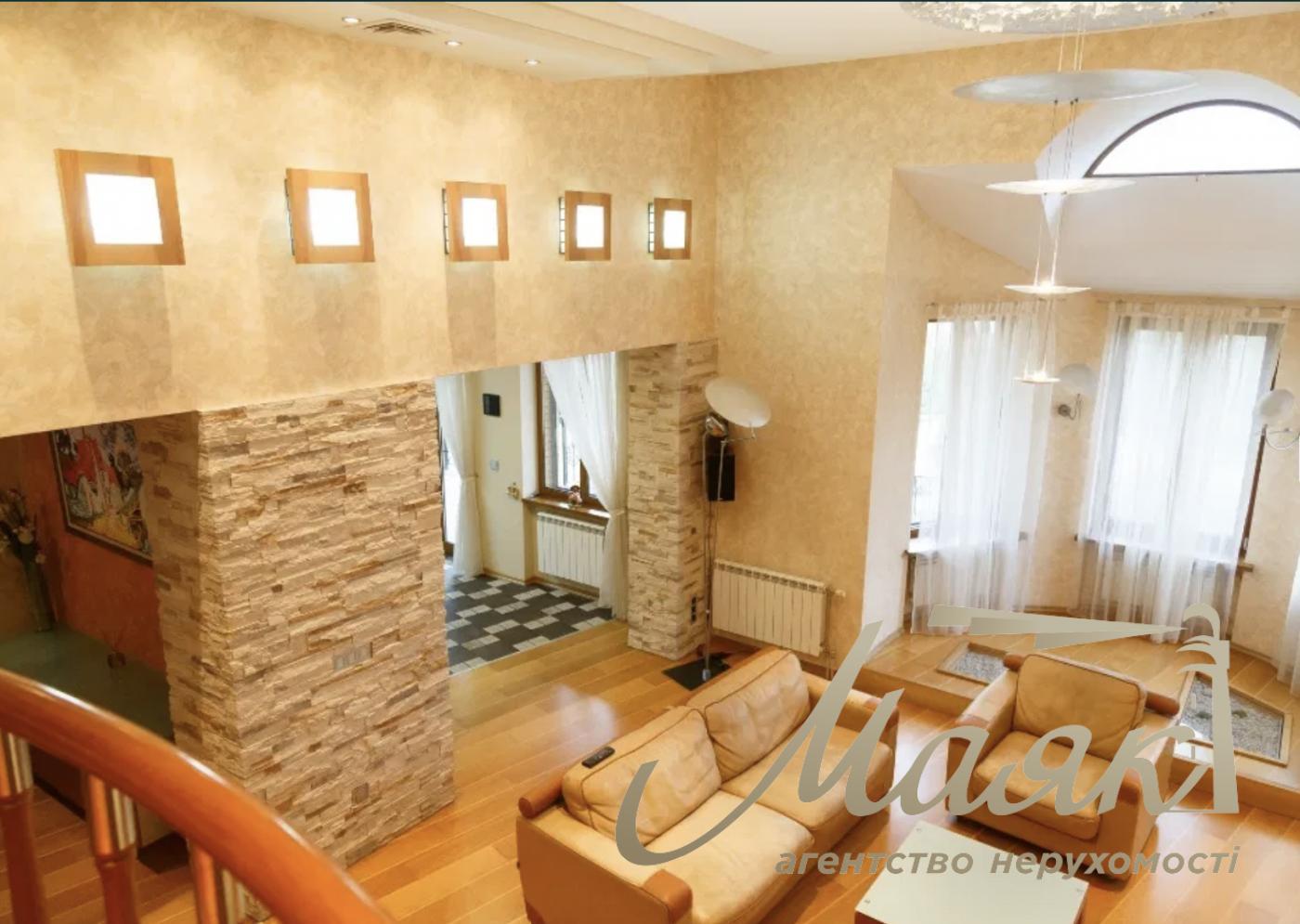 Оренда будинку з виходом до озера. Містечко Авгур, що охороняється, с.Нові безрадичі/Романків 1 га ділянка.