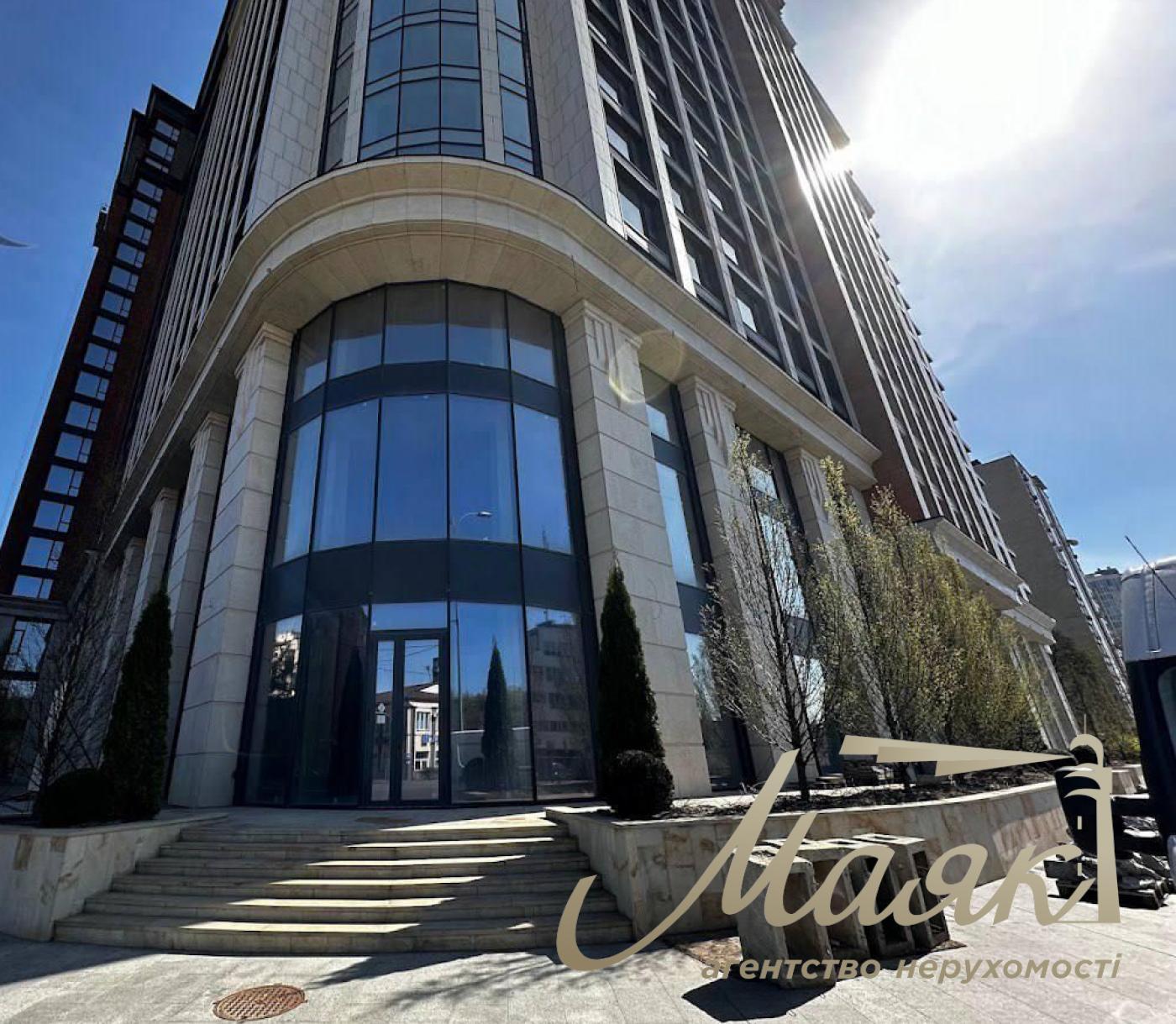 Аренда фасадного помещения 220м2 в ЖК Atlantic Residences Фасад Оренда