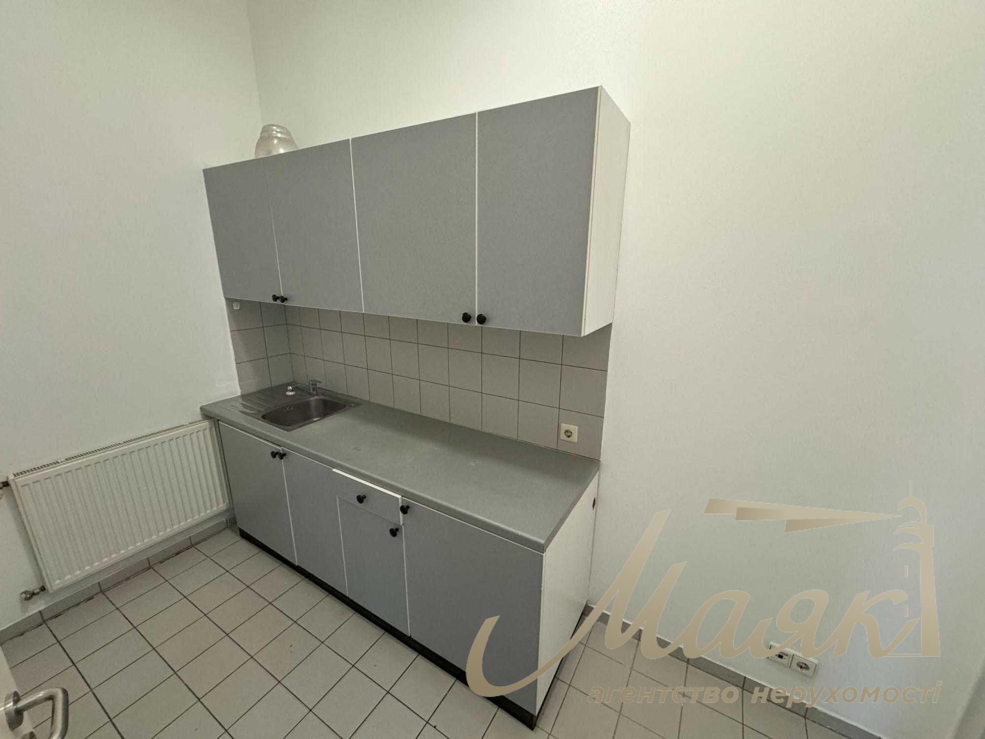 Аренда офисного помещения 650м2 в центре, пер. Музейный, Печерск