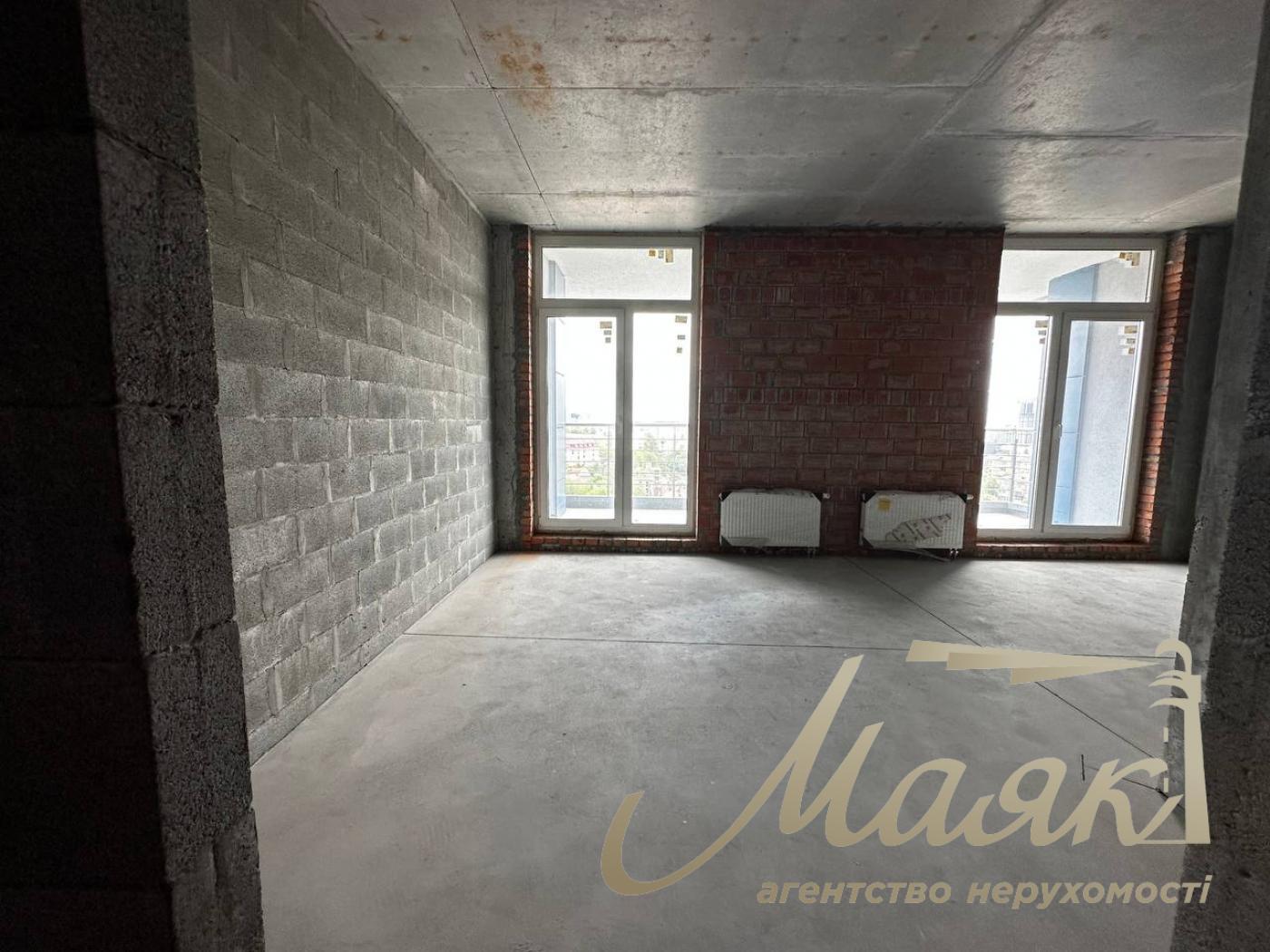 Sale of 4-room apartment 177m2+terrace in residential complex “Central park”