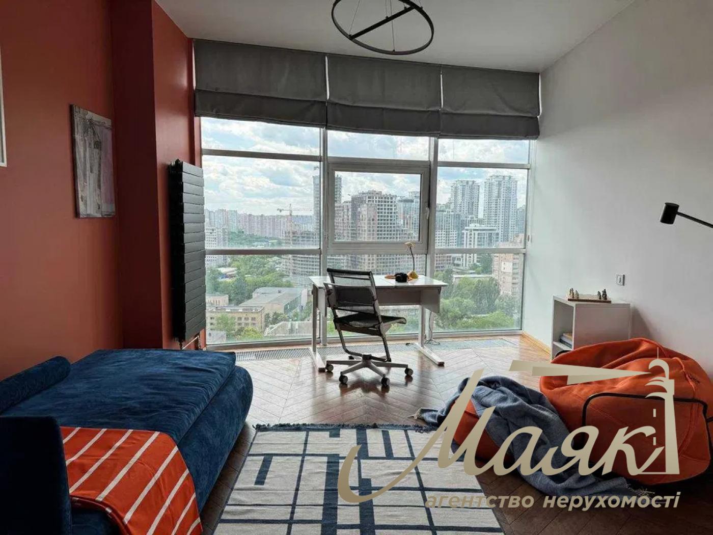 Оренда 4-х Кімнатної Квартири 160м2 ЖК Тріуфм Звіринецька 59 , Печерськ, Київ