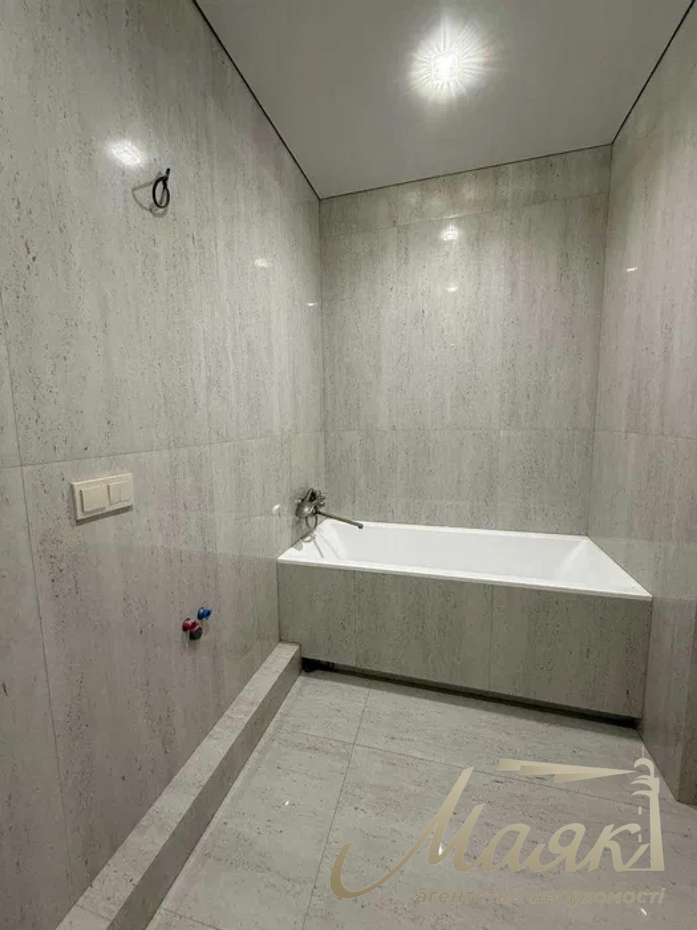 Продаж 3-кімнатної квартири ЖК Great, вул. Дніпровська наб.