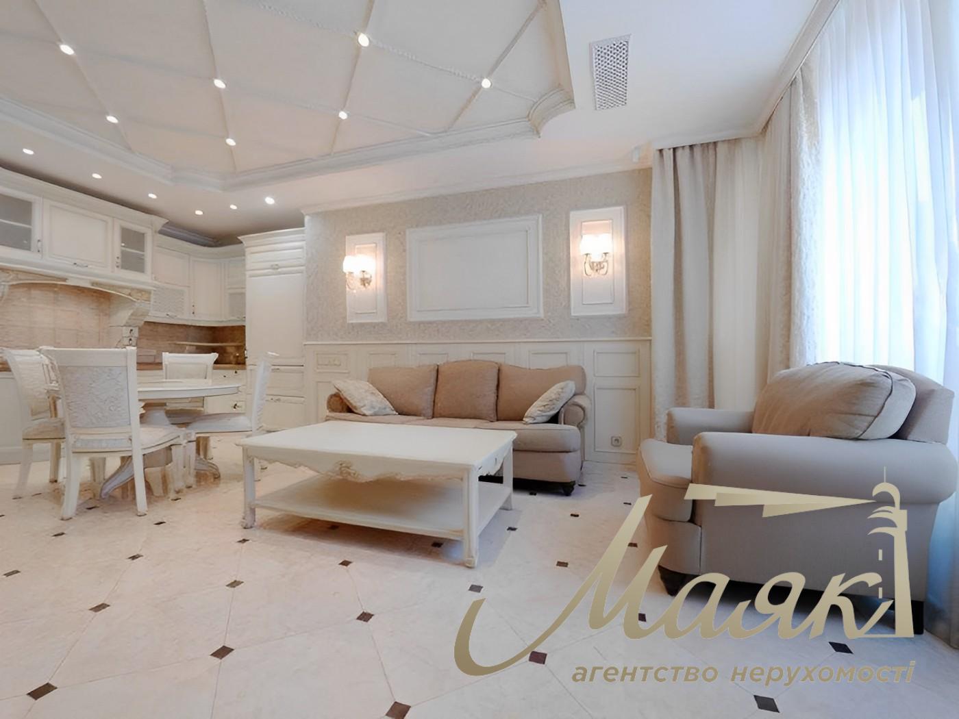 Rent of a 4-room apartment in an elite gated complex Lipskaya Bashnya, Pechersky district.