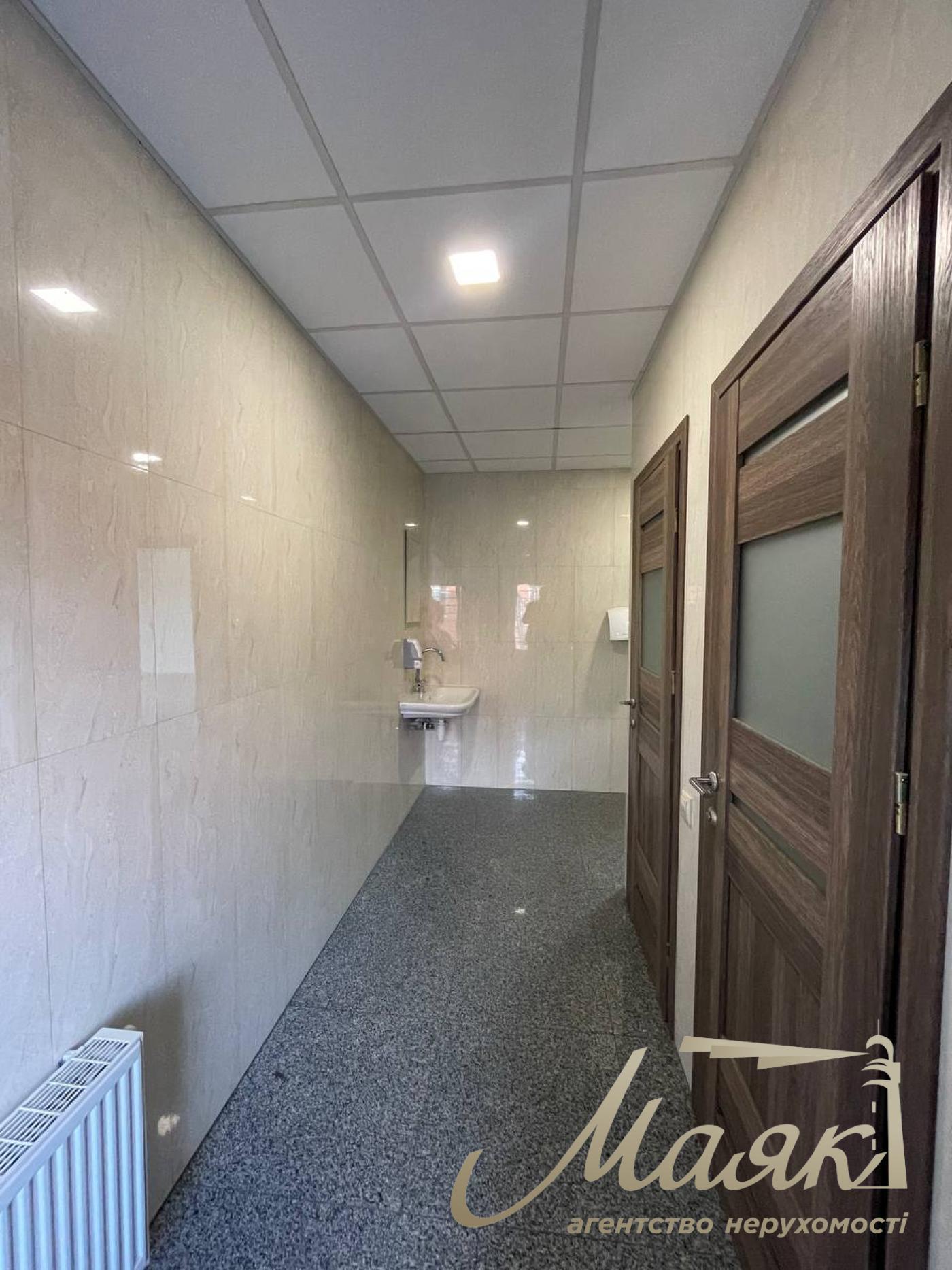 Office for rent 540 sq.m Business Center Star Center Solomenskyi district, Lobanovskyi Avenue