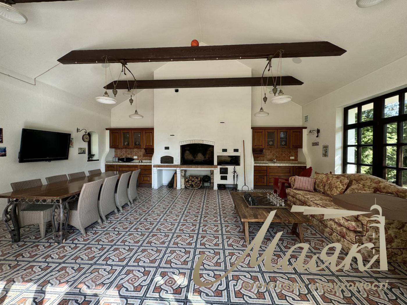 Sale of a house with access to the Dnieper, Damba, Koncha-Zaspa, Kozin