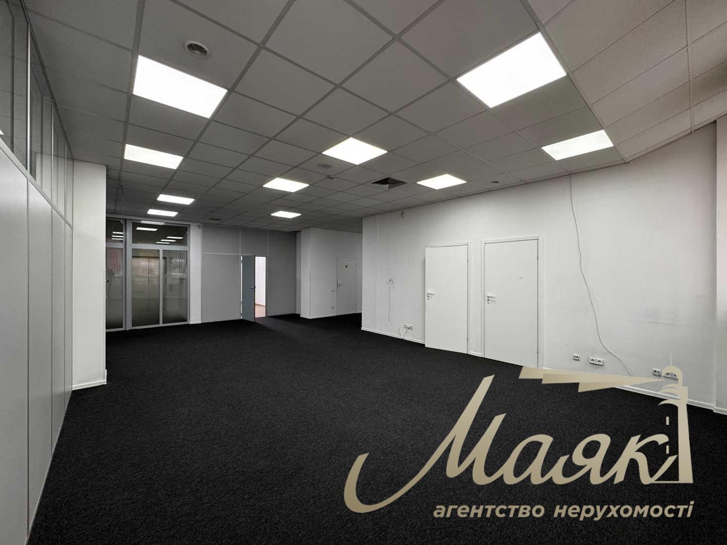Оренда офісу 1203 м2 в БЦ на Героїв Космосу, Святошино