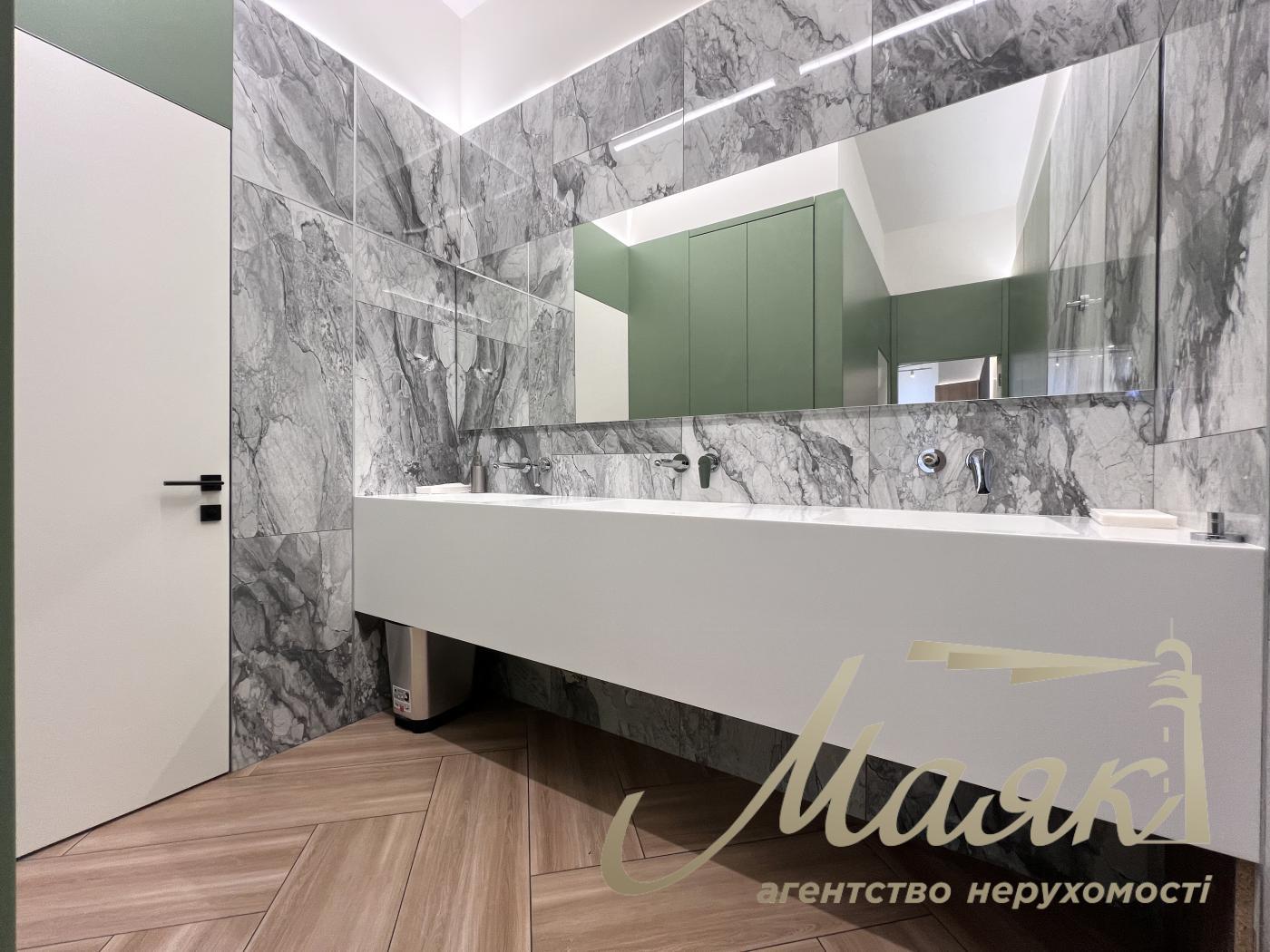 Оренда офісу 250 кв.м в ЖК А52 вул. Січових Стрільців (Артема), 44-А