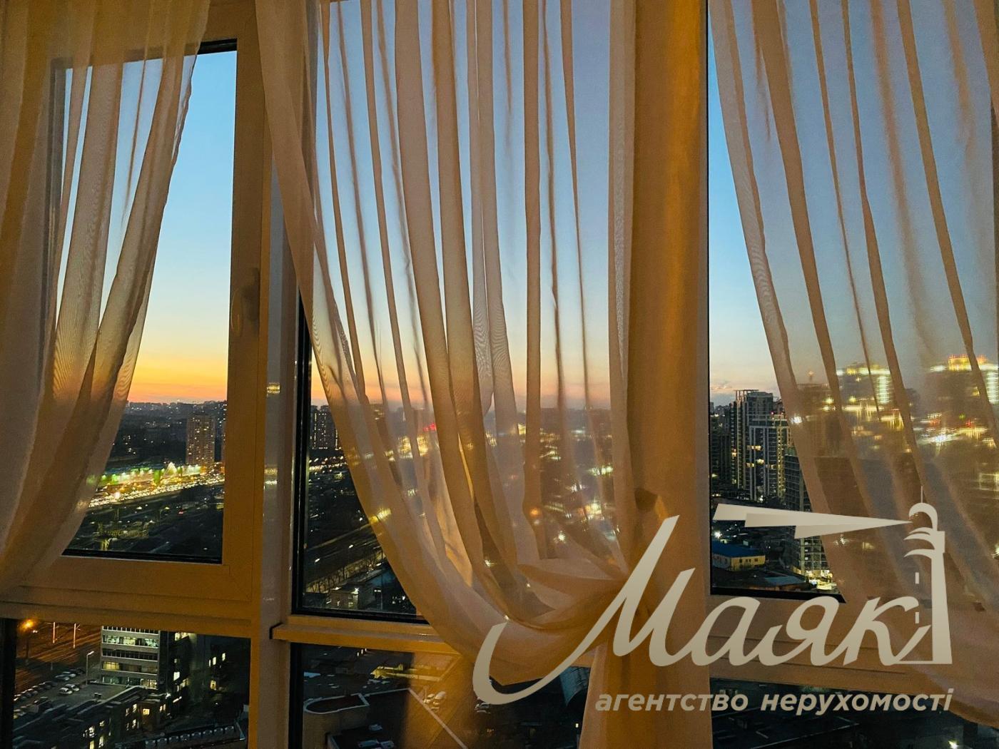 Rent 2-bedroom apartment 70m2 in LCD Novopecherskaya Tower, Boichuka street 41B, Pechersk