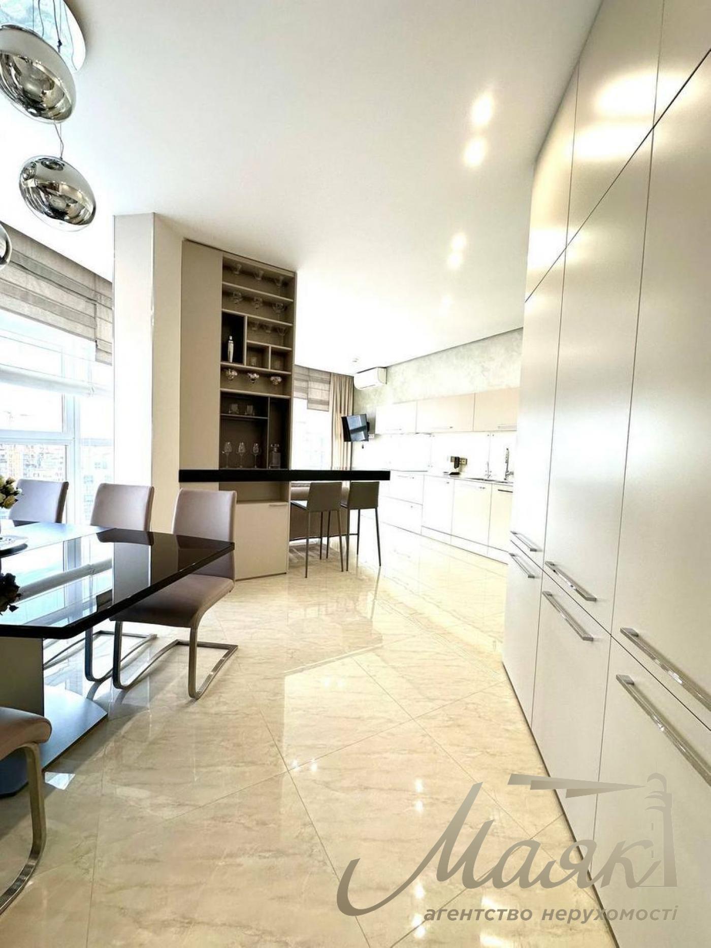 Аренда 4-комнатной квартиры ЖК Новопечерские Липки, ул. Драгомирова, 20