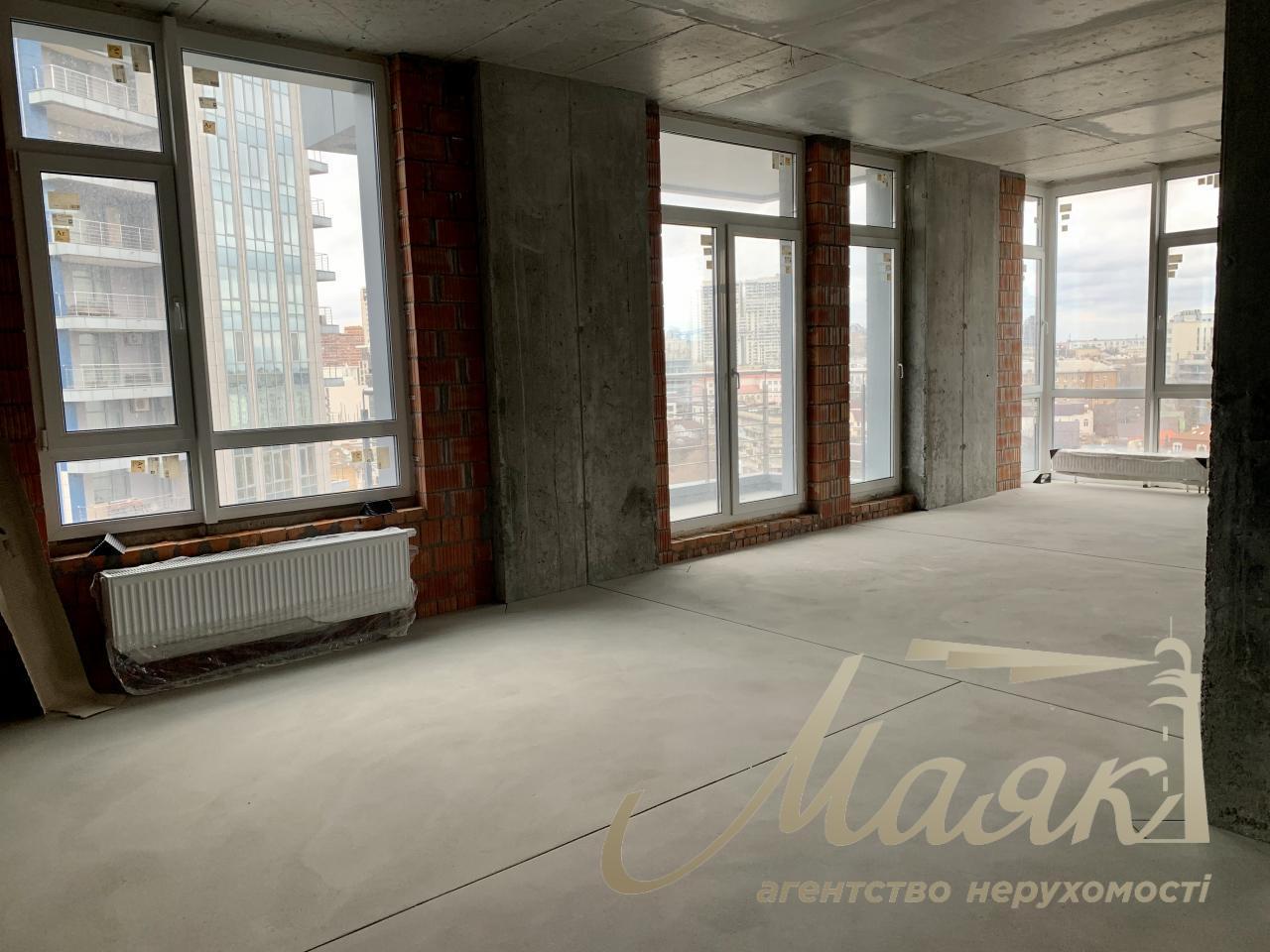 Sale of 4-room apartment 177m2+terrace in residential complex “Central park”