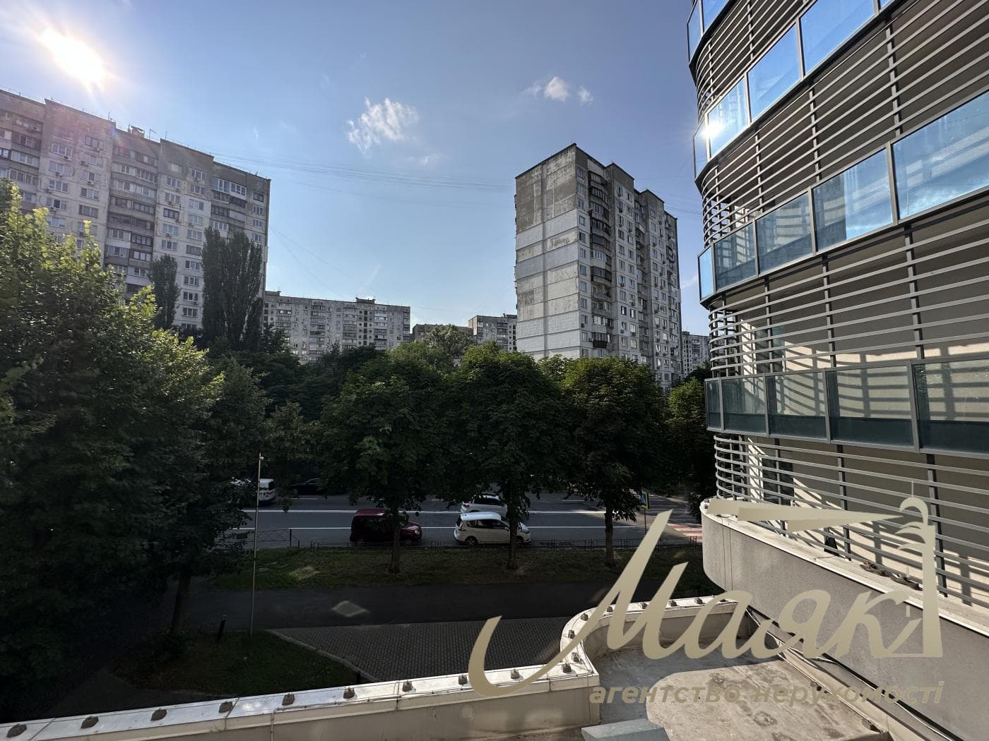 Оренда офісного приміщення з ремонтом (220 м²) на вул. Голосіївська, 7, корпус 1