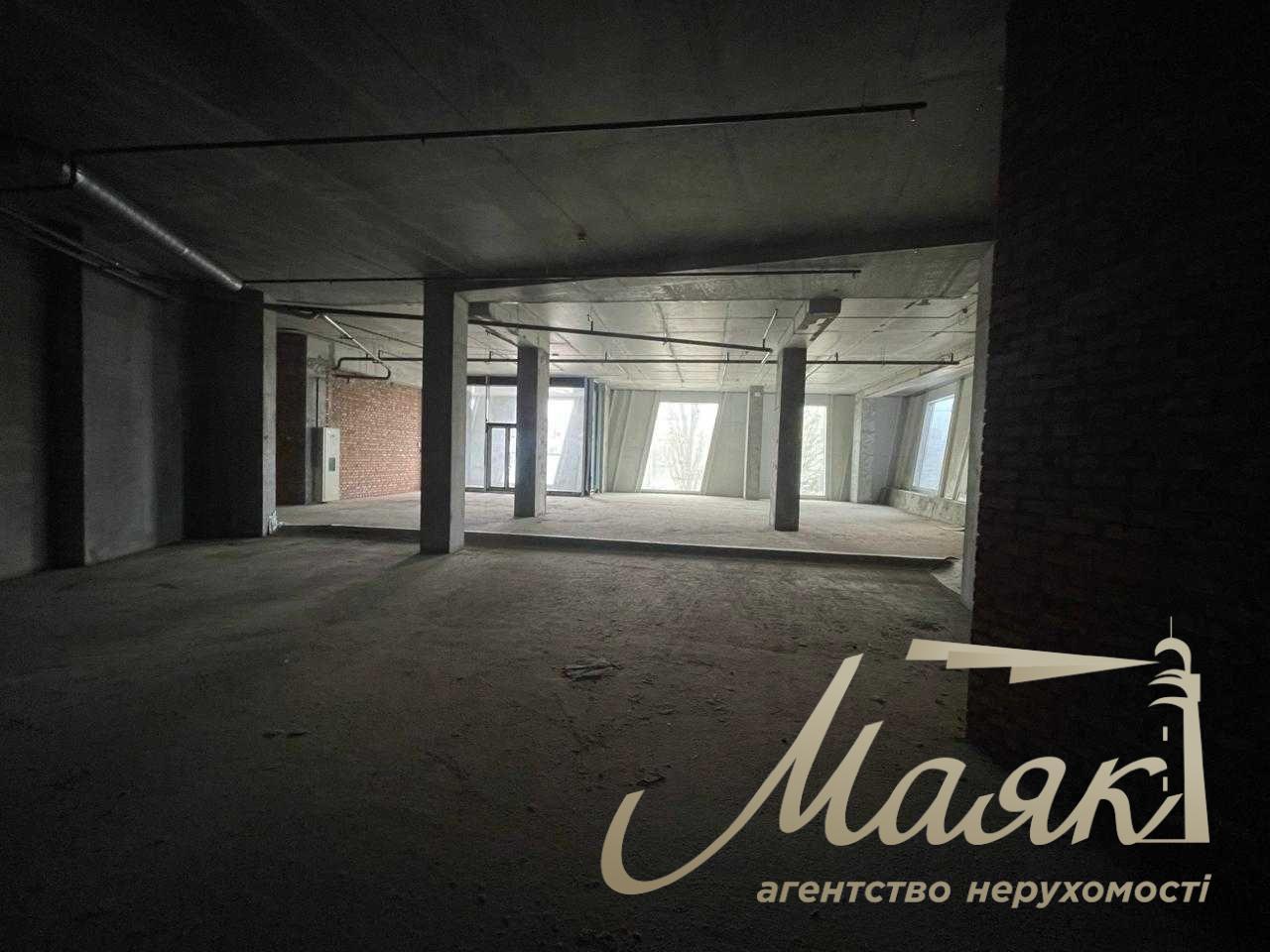 Продажа помещения 812 м² в ЖК «Manhattan City» просп. Берестейский, 11Б