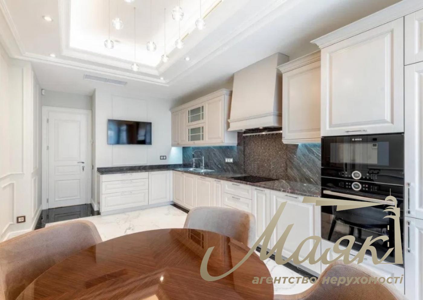 Rent 3-room apartment residential complex Lipska Vezha st. Institutskaya 18a