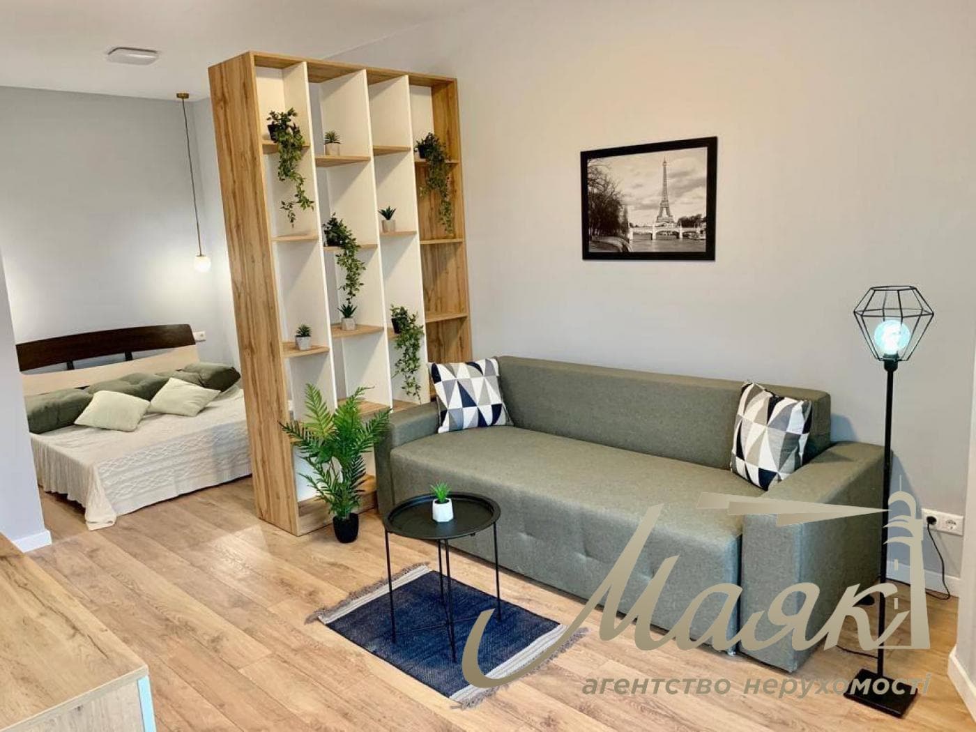 Rent a 44 m² studio apartment in the "52 Zhemchuzhina" residential complex at 17 Boychuka St., Pechersk