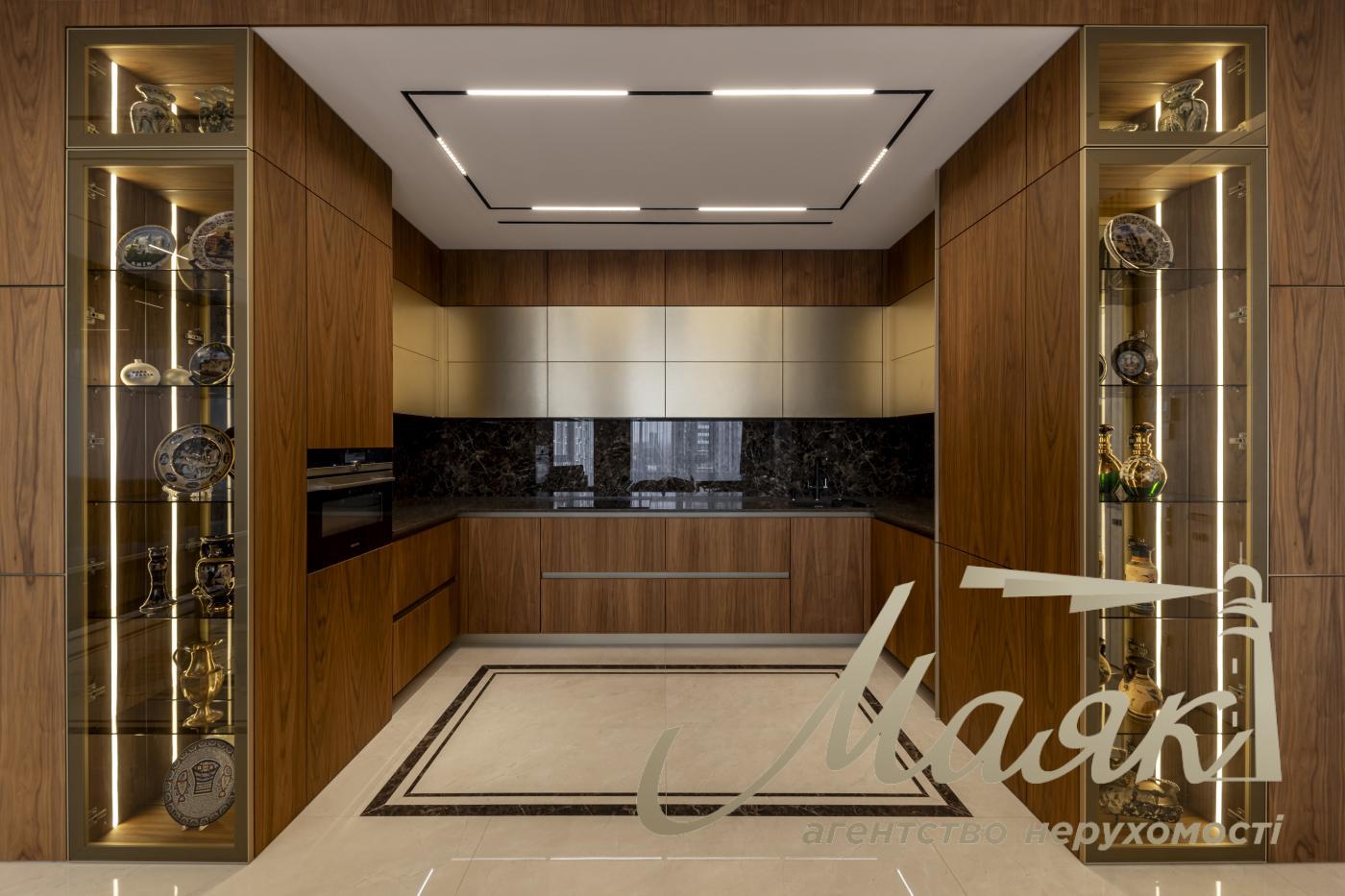 Продаж 3к квартири 122м2 в ЖК Бульвар Фонтанів, вул. Саперне Поле