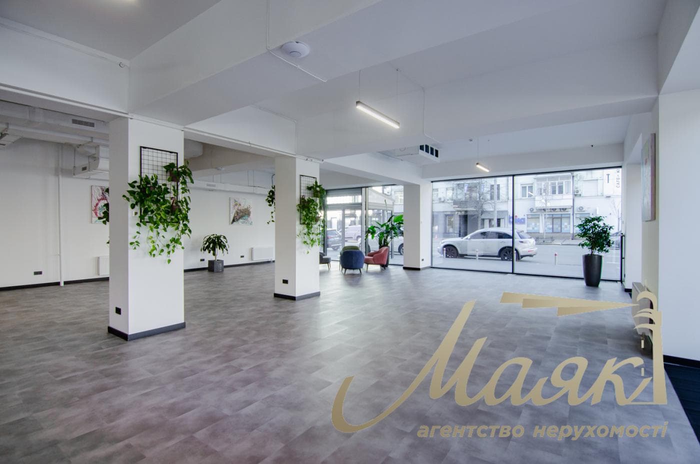 Commercial space for rent (643 m²) in the Infinity Business Center, Saksaganskogo Street, Downtown, Kyiv