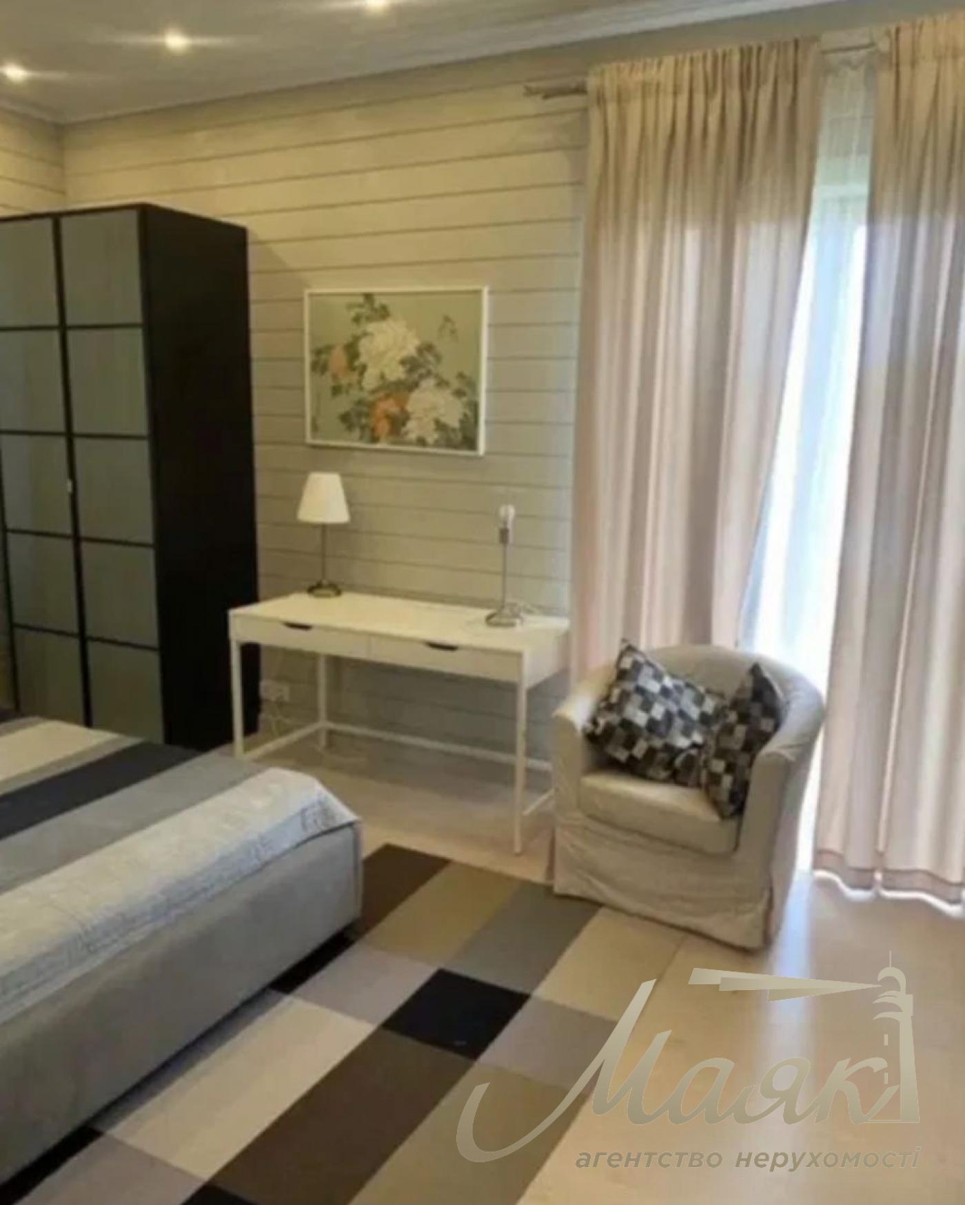 Оренда затишного будинку 280м2 з видом на озеро в Конча-Заспі, Хутір Мрігі.