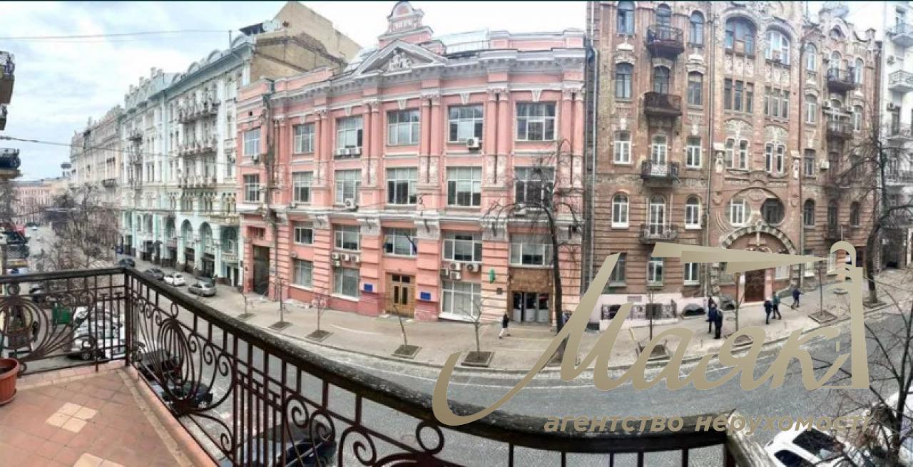 Продаж 3-х кімн. квартири, 278 м2, на вул. Городецького