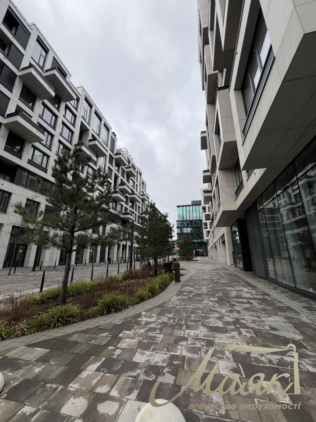 Оренда фасадного приміщення 103,3м2, ЖК Unit Home