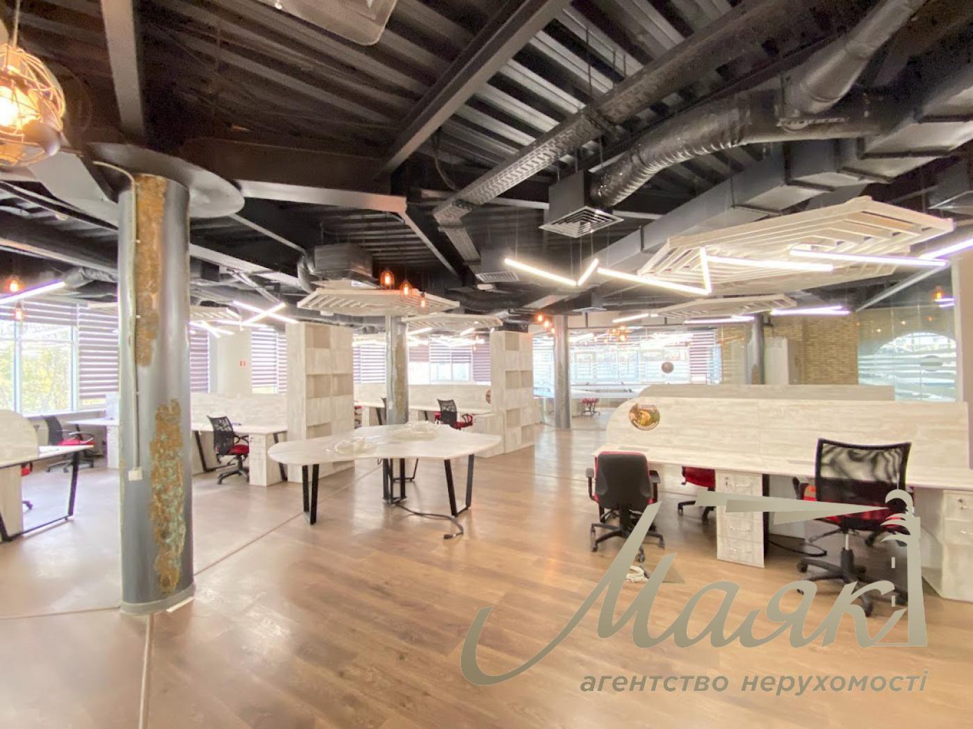 Оренда офісу 330м2 вул.Старонаводницька 4, Печерськ