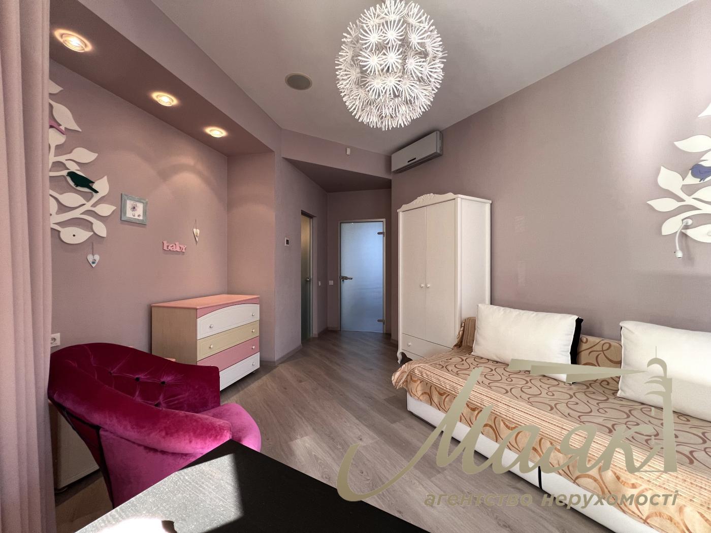 Оренда будинку 220м², Сірецький Гай, стм. Сірець, Шевченківський район, Київ