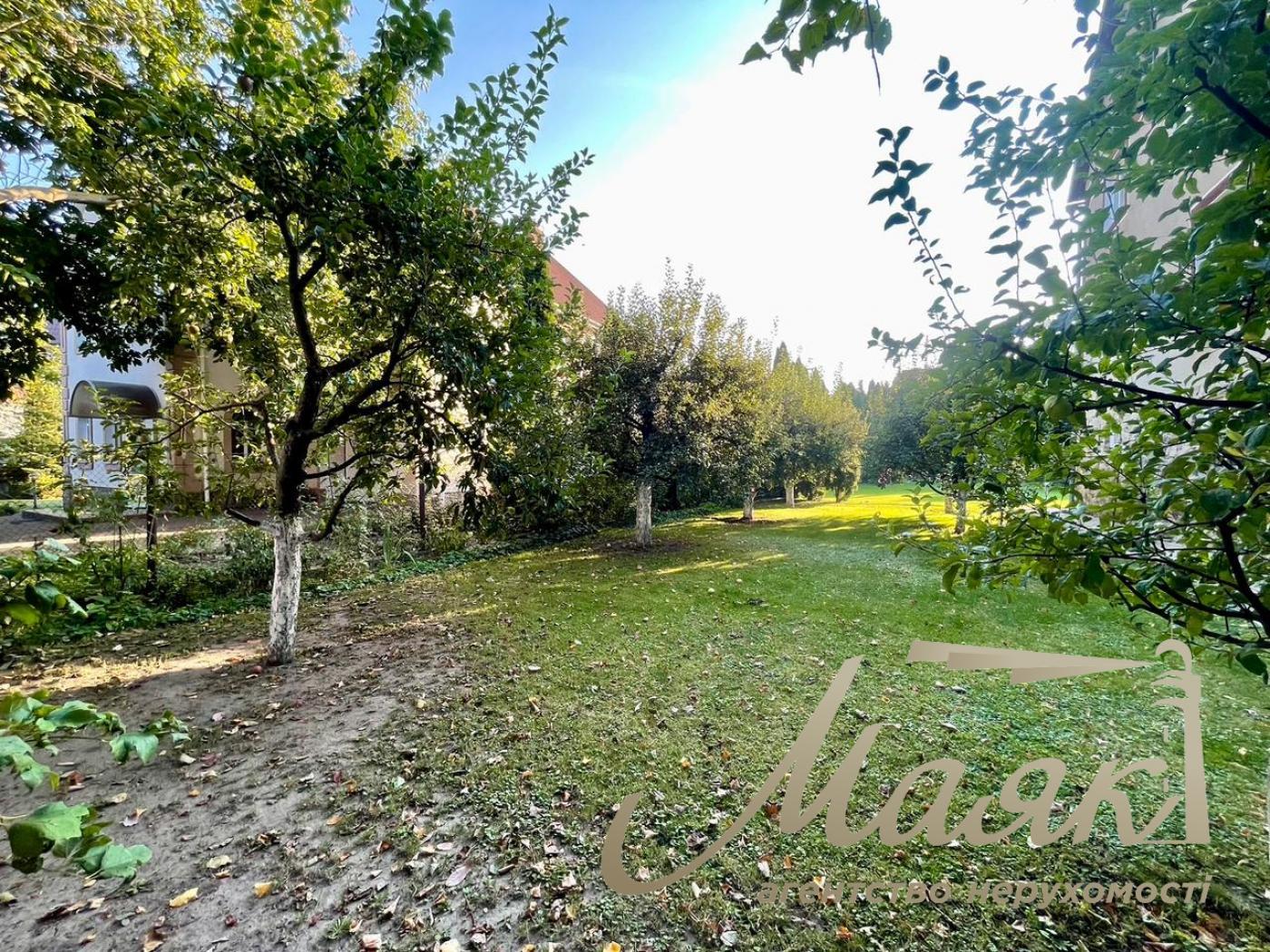 Продаж будинку 550м2 у с. Крюківщина, під Києвом