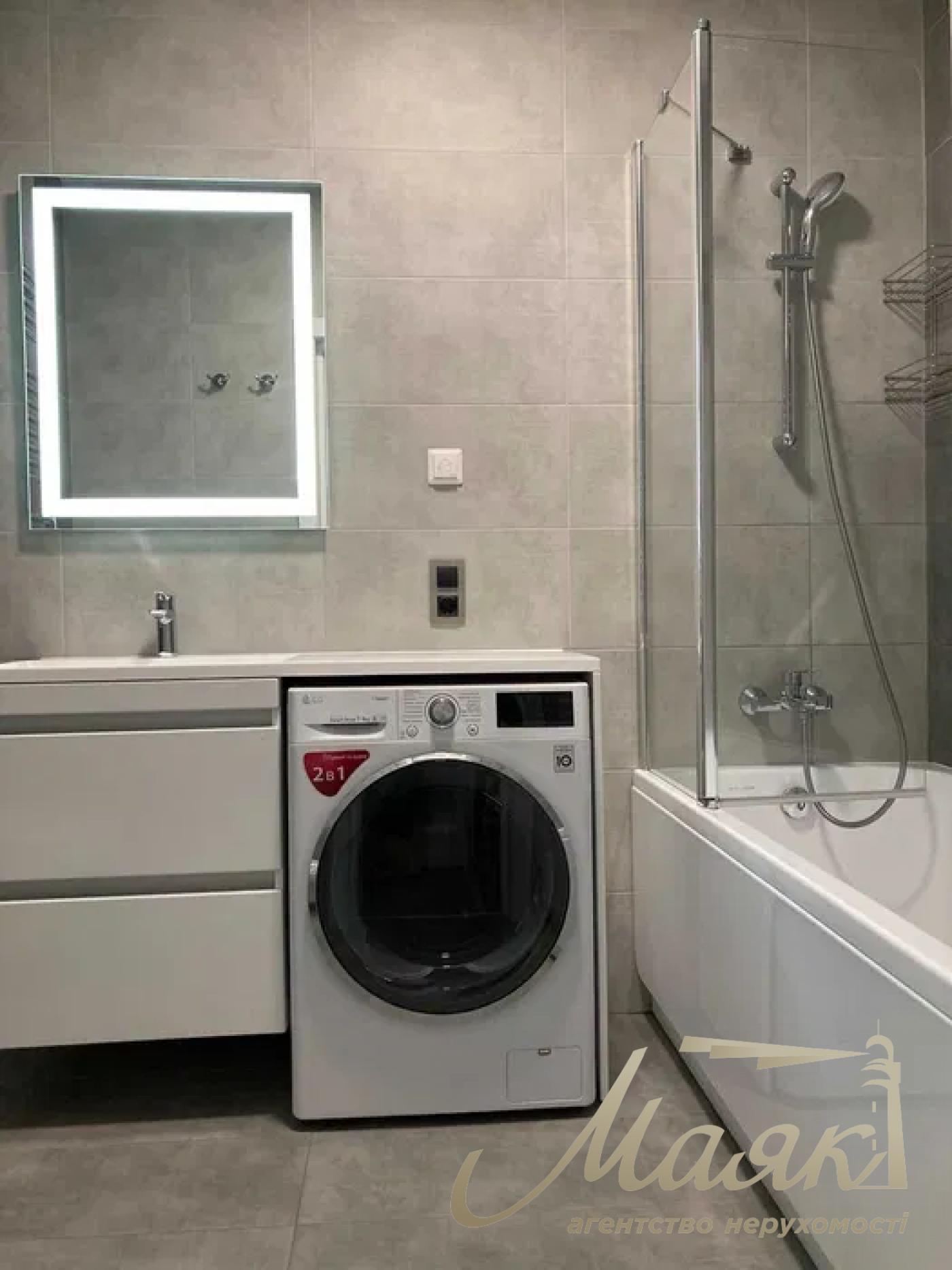 Sale of 2-room apartment, 70m2, residential complex Seven
