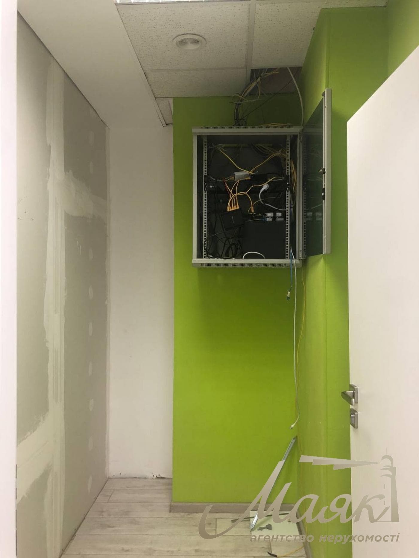 160 m² Office for Rent on Bolsunovskaya Street