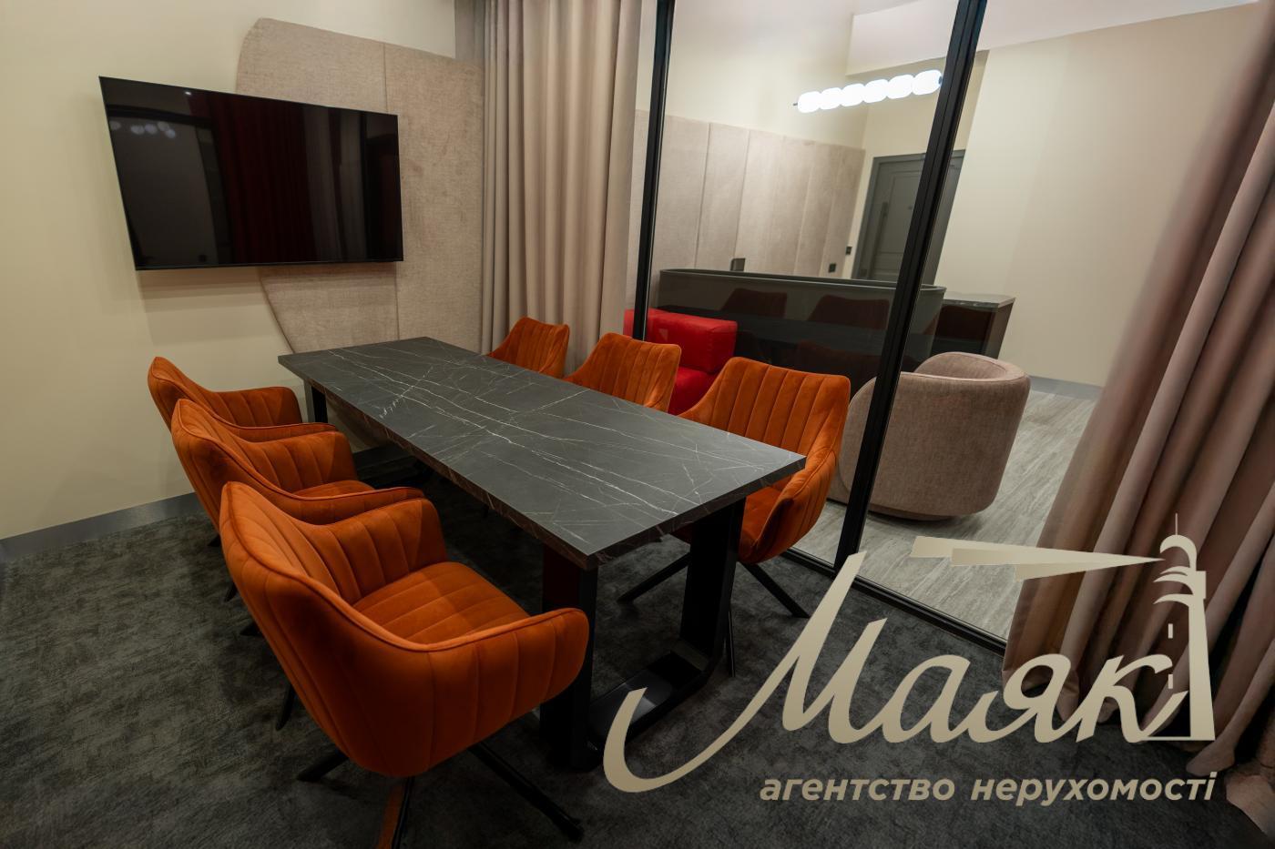 Оренда офісу в Центрі, вул. Антоновича