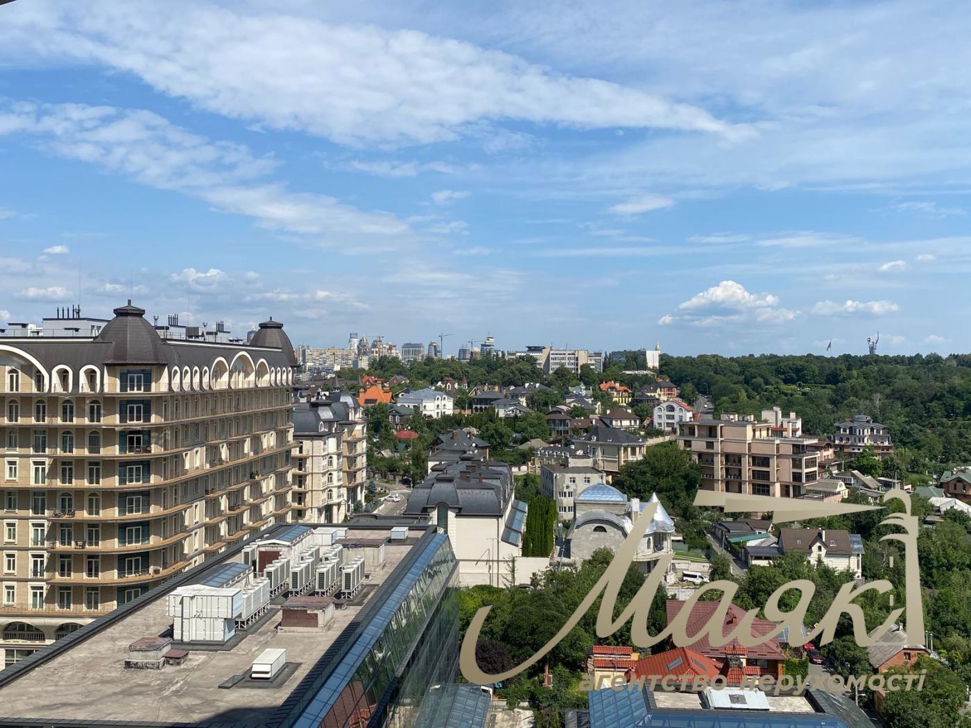 Продажа 3к квартиры в Печерском районе Киева ул. Бусловская,12 ЖК BUSOV HILL