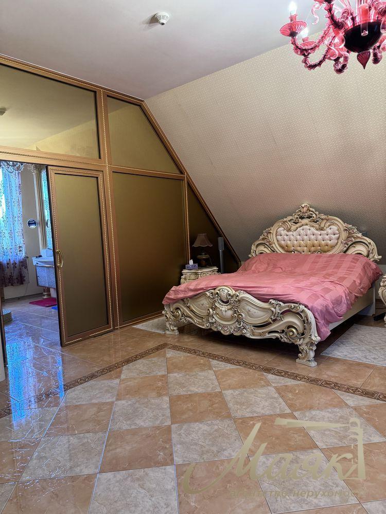 Продажа дома 350м2 в КГ «Золотые Ворота», с. Конча-Заспа/Козин, Обуховское направление