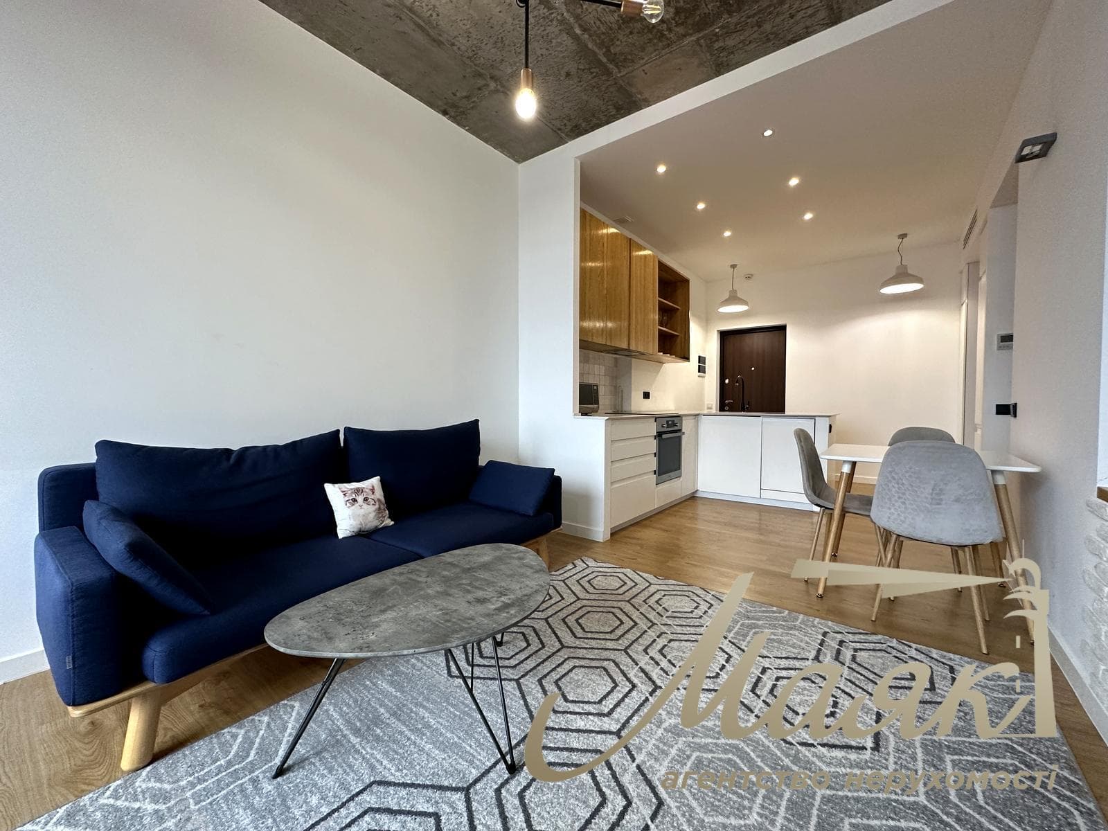 2-Bedroom Apartment for Rent in the Tetris Hall Residential Complex, Delovaya Street