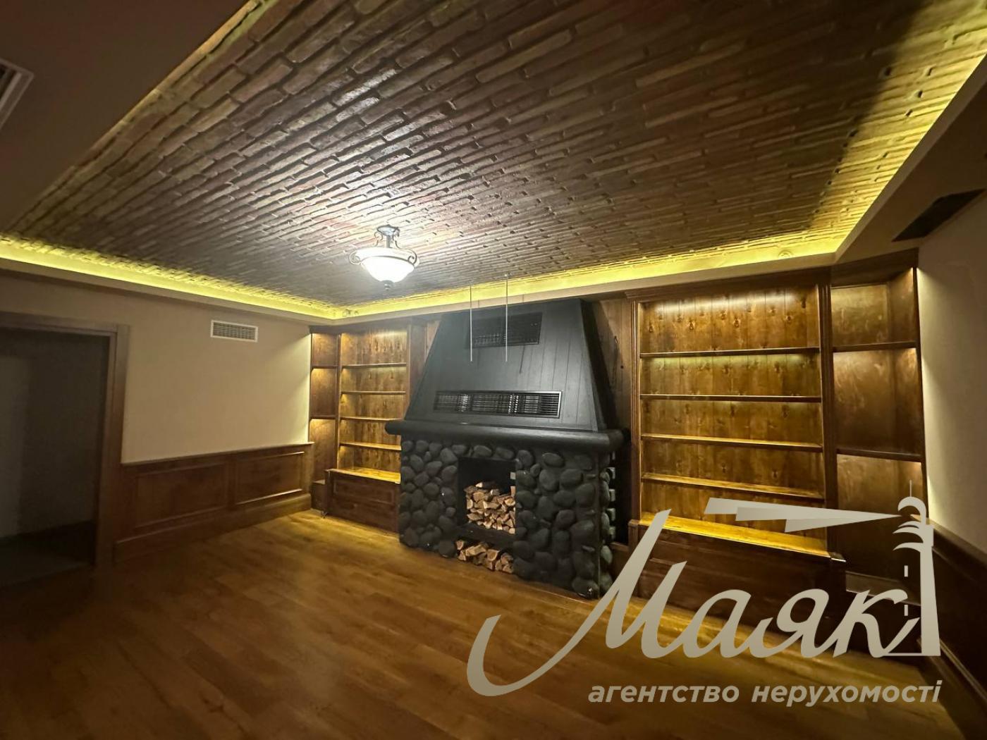 Rent of premises for a restaurant on Almazova St. 12, Pechersk