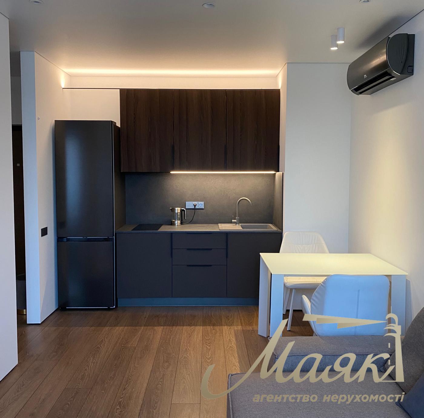 Оренда 1к квартири Жк Файна Таун