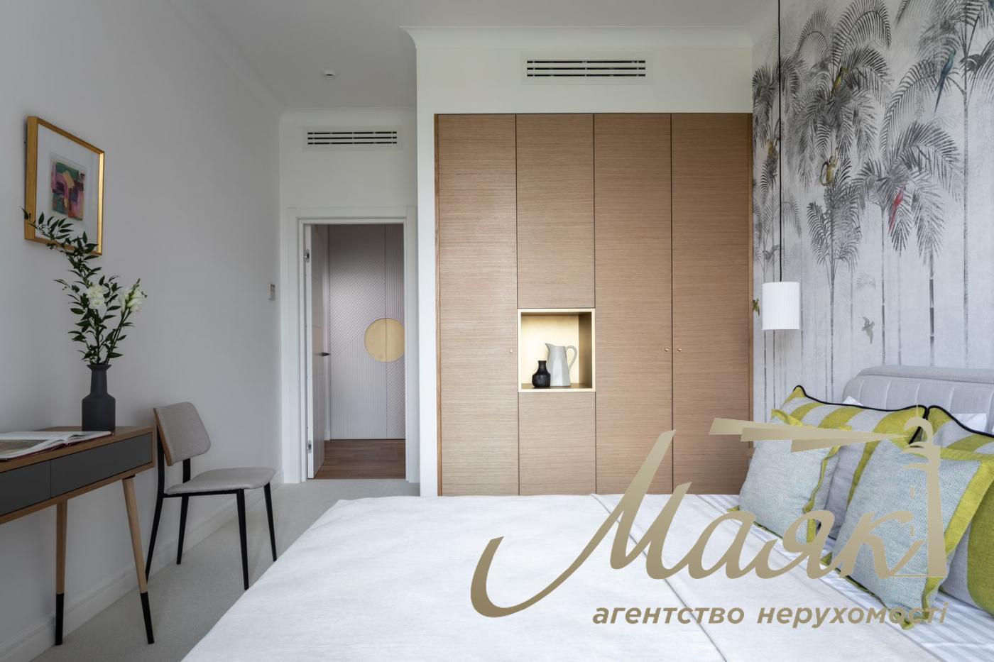 Apartment for sale 126 m2 with author's repair, LCD PecherSKY, Pecherskyi