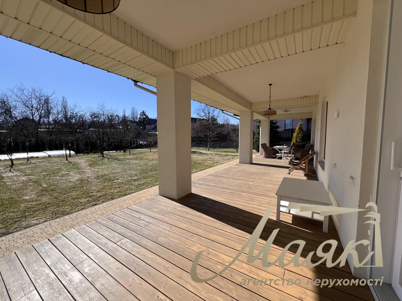 Rent 2-storey house 190m2, Goloseevsky district, Myshelovka