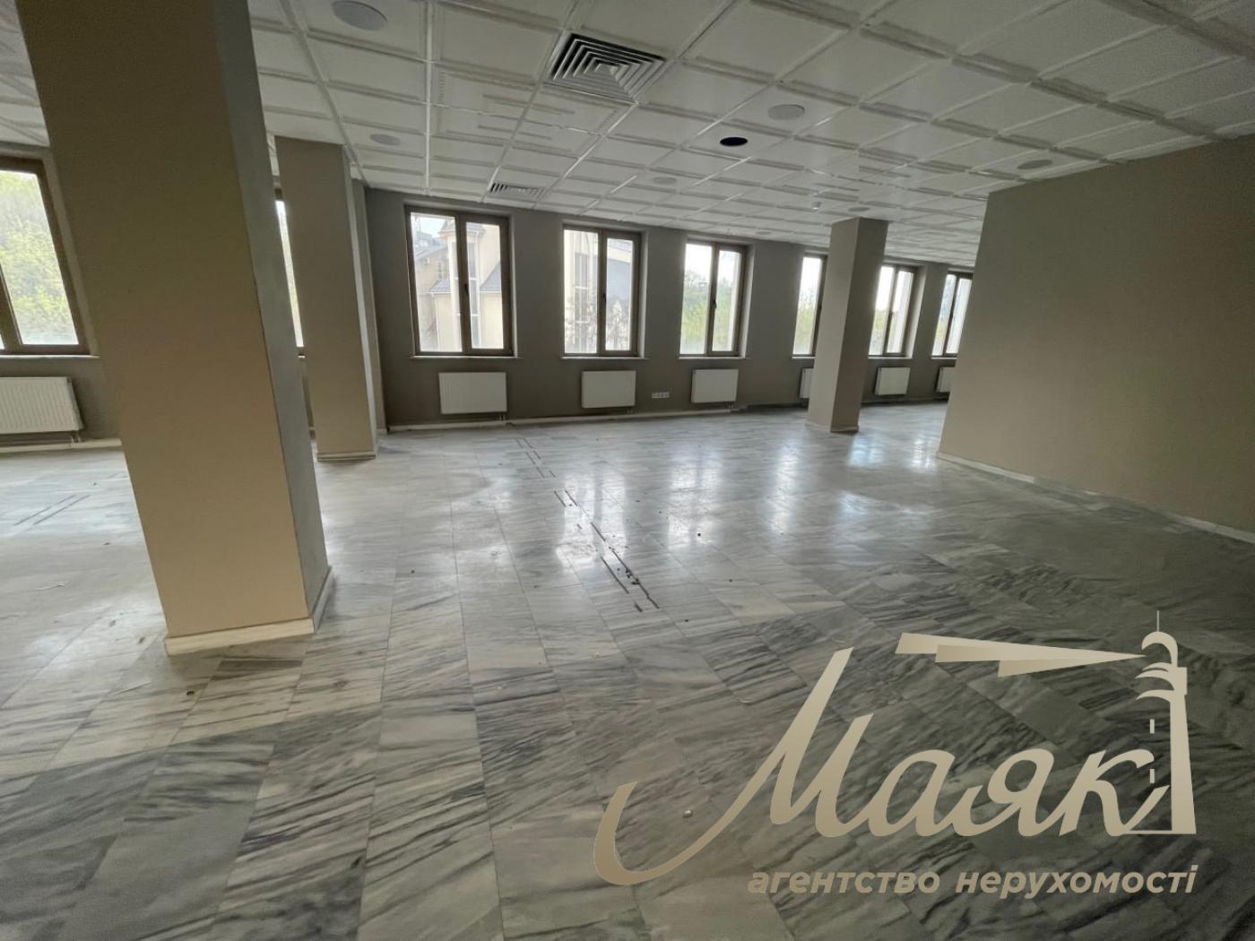 Office for rent 1300m2 in BC Gefest at 99-A Glibochitskaya str.