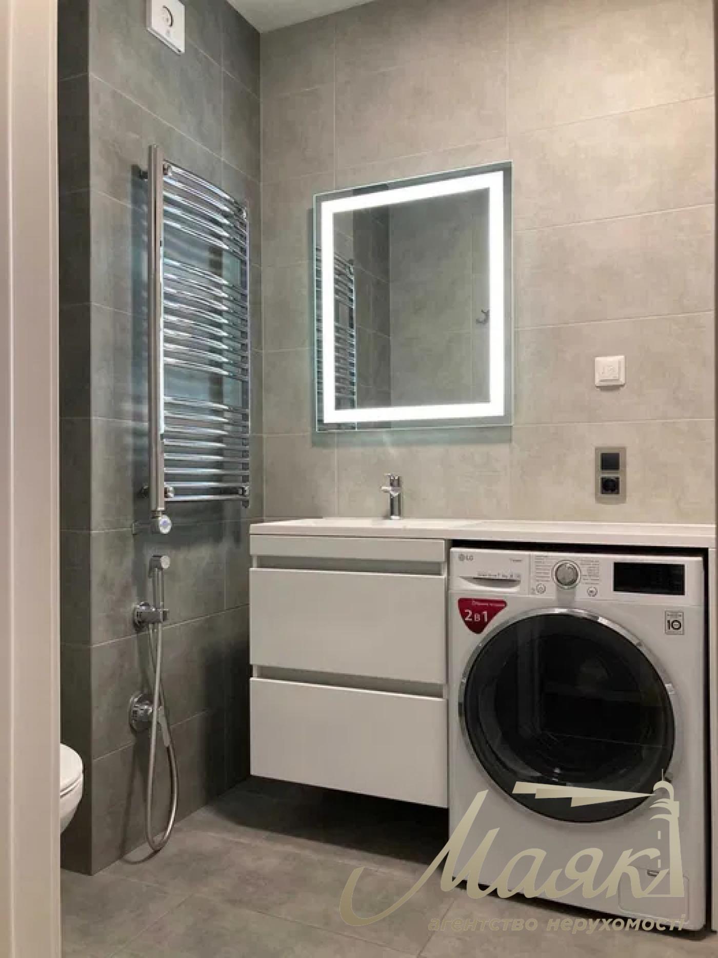 Sale of 2-room apartment, 70m2, residential complex Seven