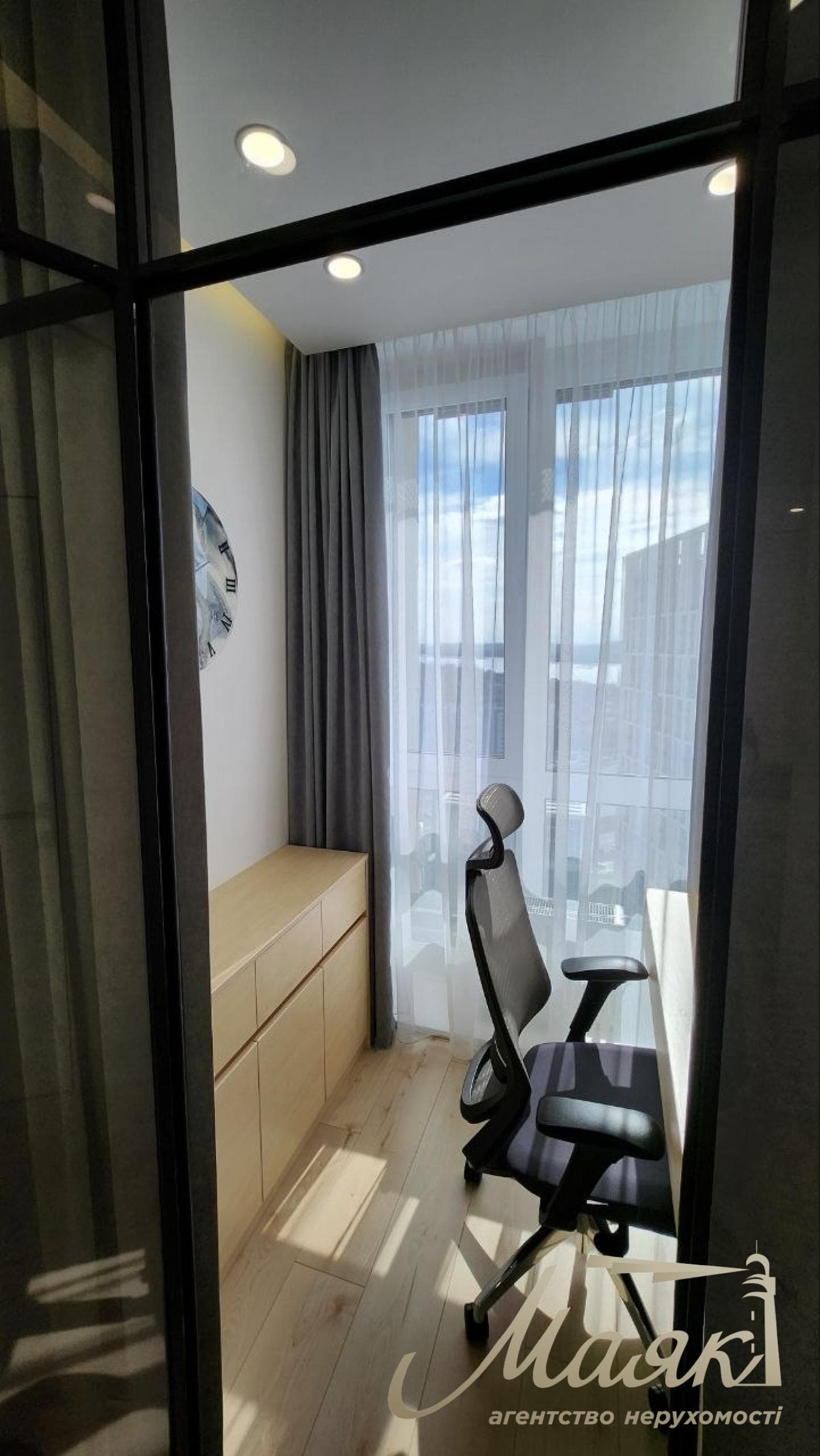 Оренда 1 кімнатної квартири в ЖК Славутич, 42м кв, Дарницький район