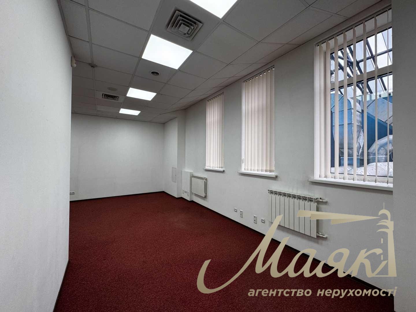 Оренда офісу 1203 м2 в БЦ на Героїв Космосу, Святошино