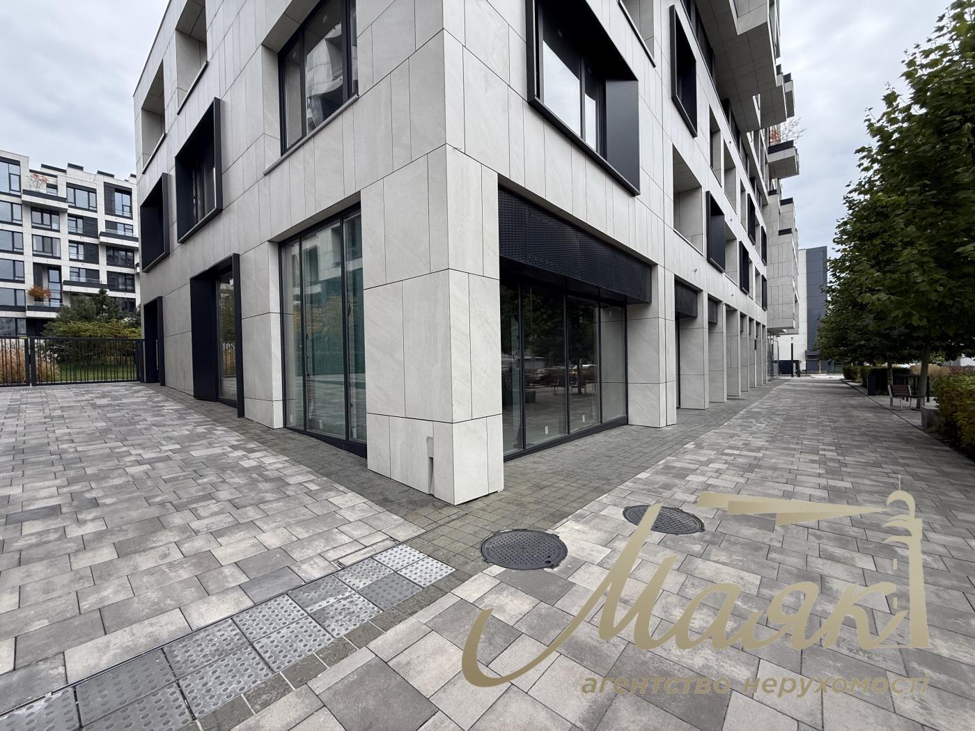 Продажа фасадного помещения 271 м² в ЖК UNIT.Home, ул. Гарета Джонса, Шевченковский район.