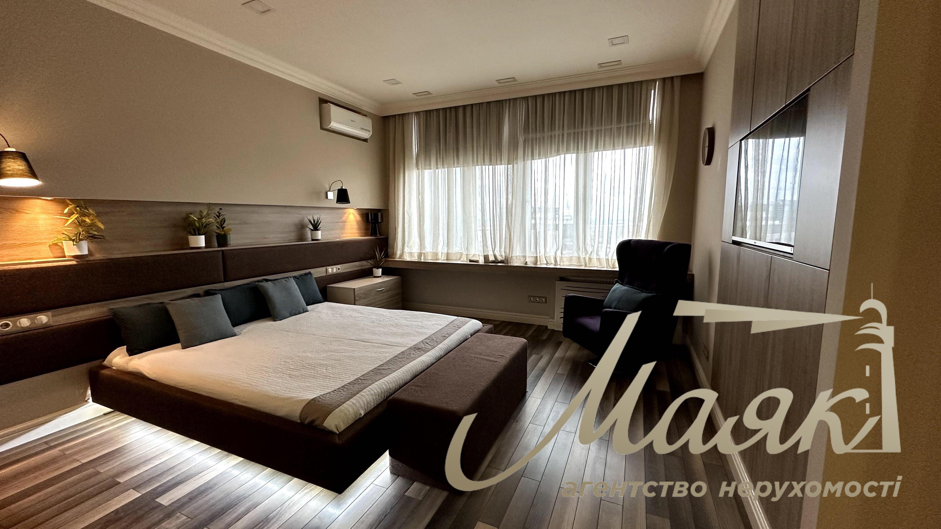 Продаж 1-кімнатної квартири 45м2 з ремонтом у ЖК "Новопечерські Липки", Печерськ.