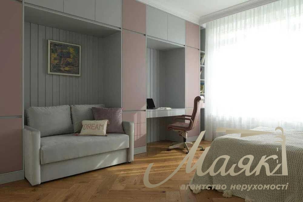 For sale 3k apartment 122 m² in Residential Complex Boulevard of Fountains, Sapernoe Pole