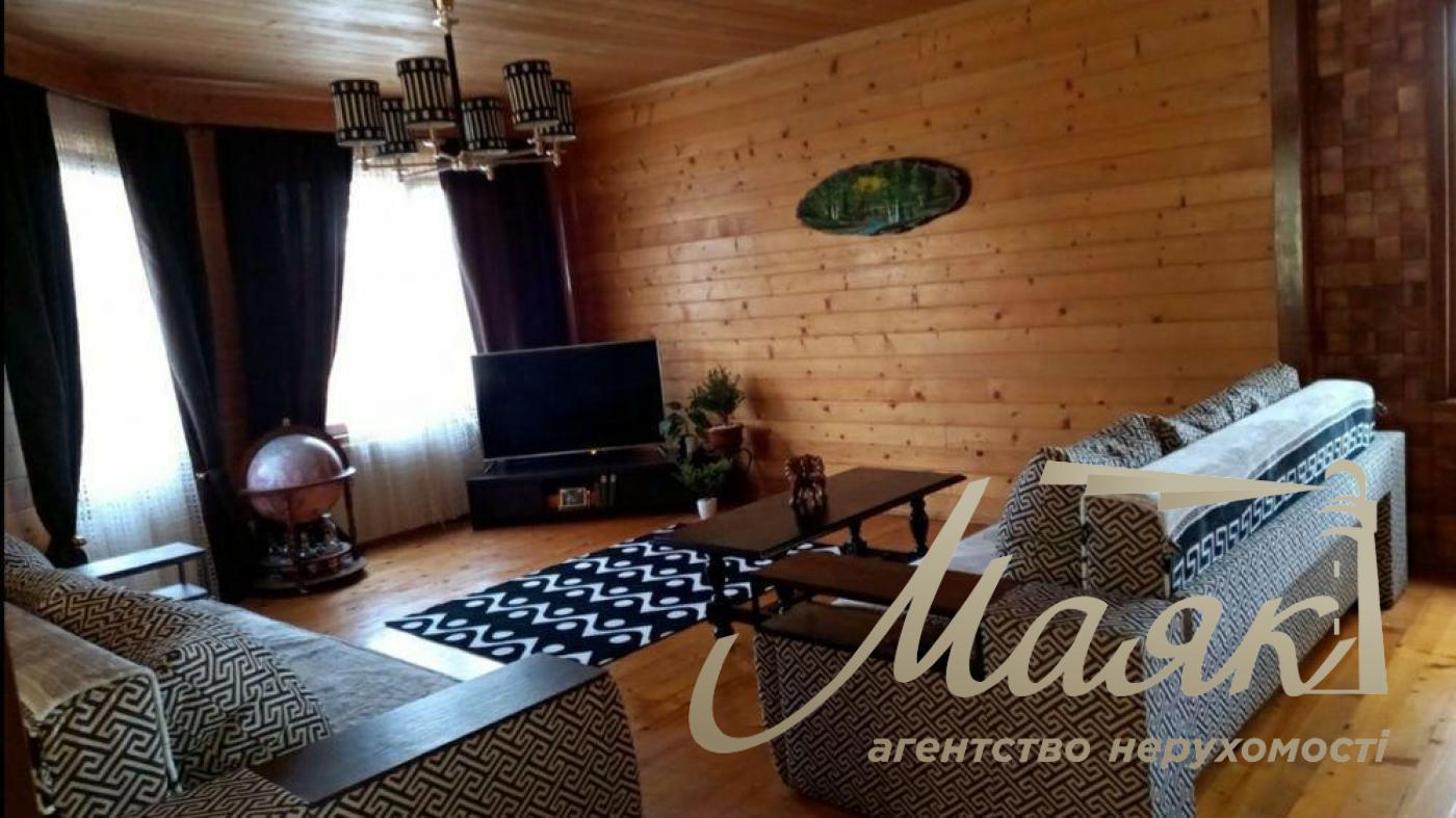 Sale of a 2-storey house 157m2 from a log, in the village of Kozin, Obukhov district, Kiev region